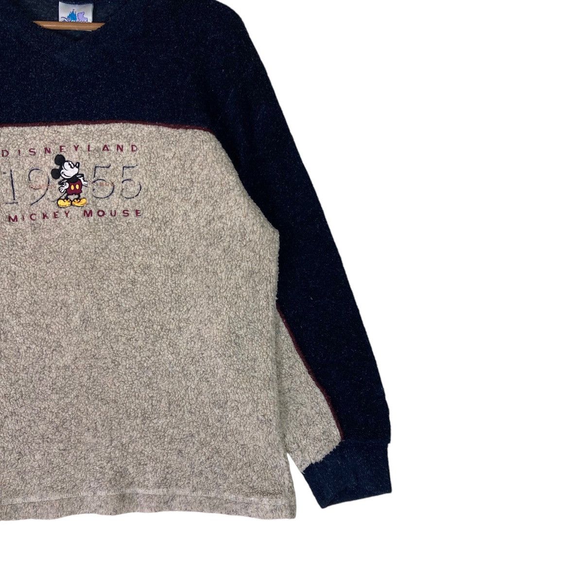 Disney Vintage Disney Mickey Mouse Pullover Jumper Sweatshirt Size US S / EU 44-46 / 1 - 4 Thumbnail