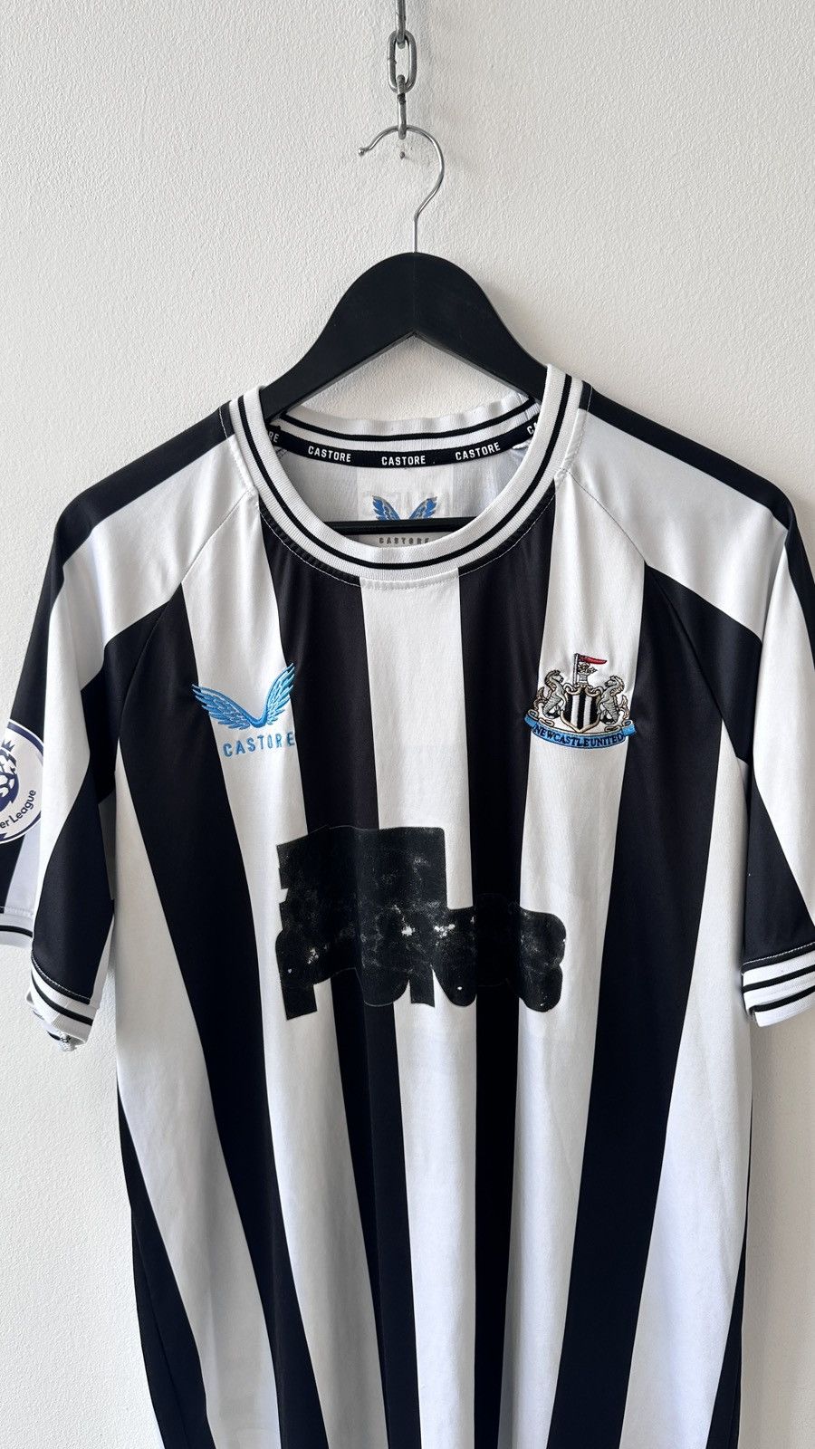 Other Newcastle United 2022-23 Home Football Shirt Castore Size XL Size US XL / EU 56 / 4 - 3 Thumbnail