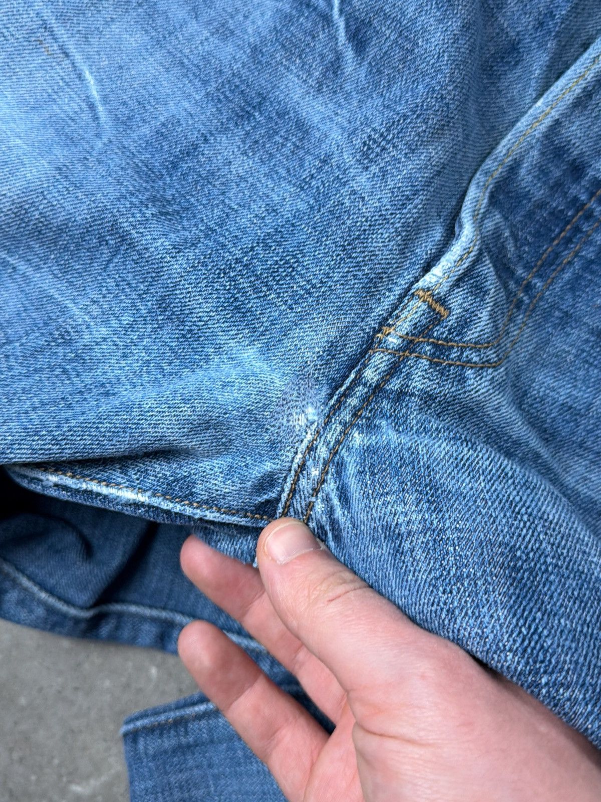 Levi's Vintage Levi’s 501 Early 00s Distressed Size US 36 / EU 52 - 9 Thumbnail