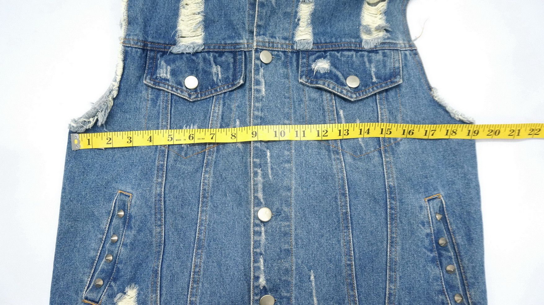Japanese Brand Vintage Japanese Distressed Studded Sleveless Denim Jacket Size US S / EU 44-46 / 1 - 10 Thumbnail