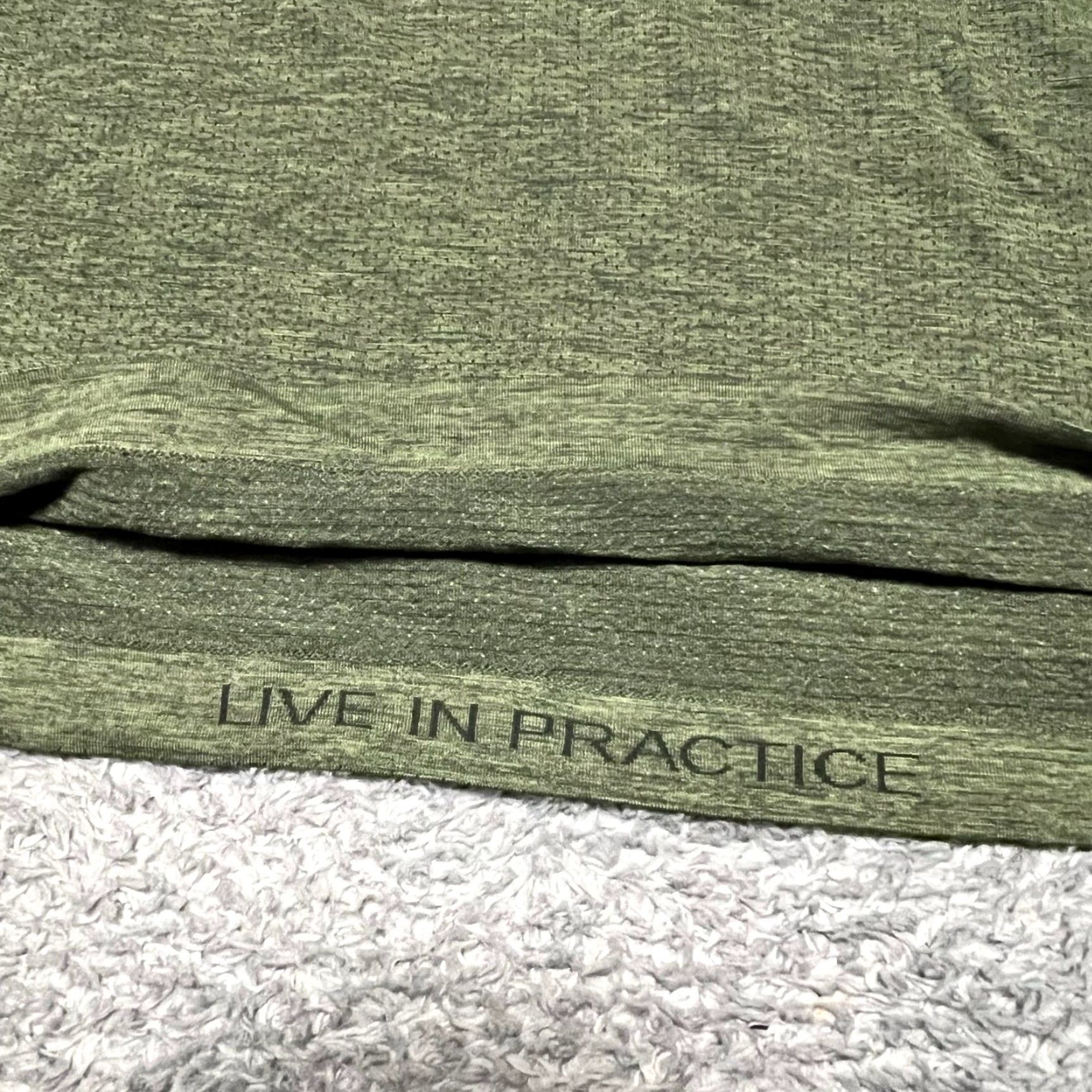 Lululemon **Lululemon Mens Large Green Tech Vent T-Shirt** User: Lululemon Mens Large Green Tech Vent T-Shirt Size US L / EU 52-54 / 3 - 2 Thumbnail