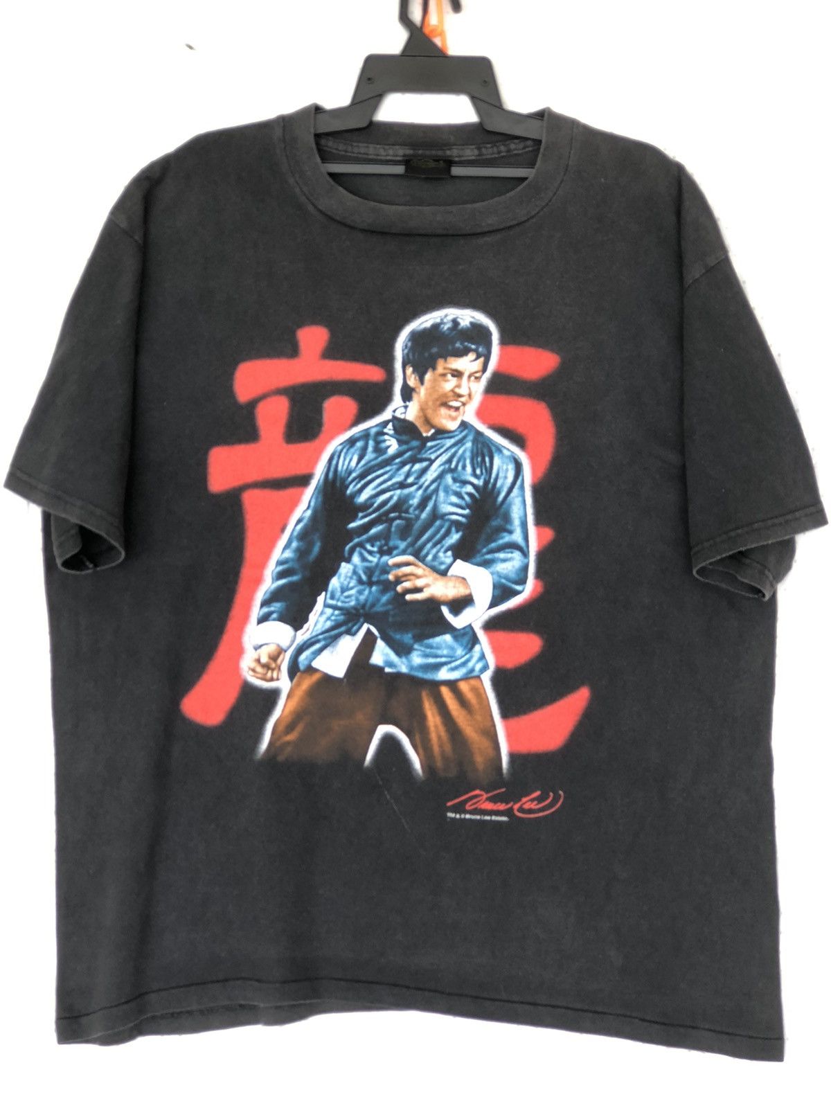 Vintage Vintage 90s BRUCE LEE Kung Fu Guru Tee Size US XL / EU 56 / 4 - 1 Thumbnail