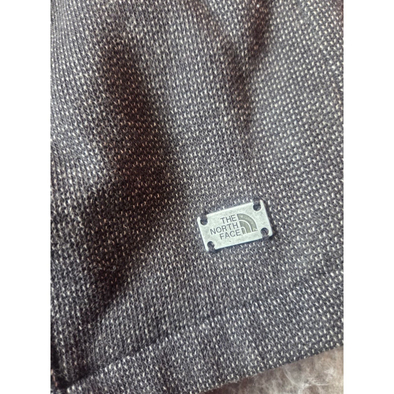 The North Face The North Face Coat Women Parka Quilted Faux Fur Lined Gray Black Medium M Women Coat Parka Gray The North Face Regular Size M / US 6-8 / IT 42-44 - 2 Thumbnail