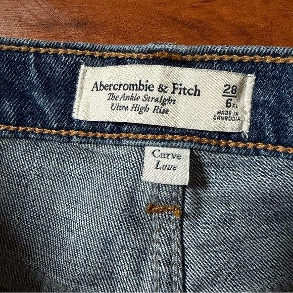 Abercrombie & Fitch Abercrombie & Fitch Blue Distressed The Ankle Straight Sz 28 Size 28" / US 6 / IT 42 - 6 Thumbnail
