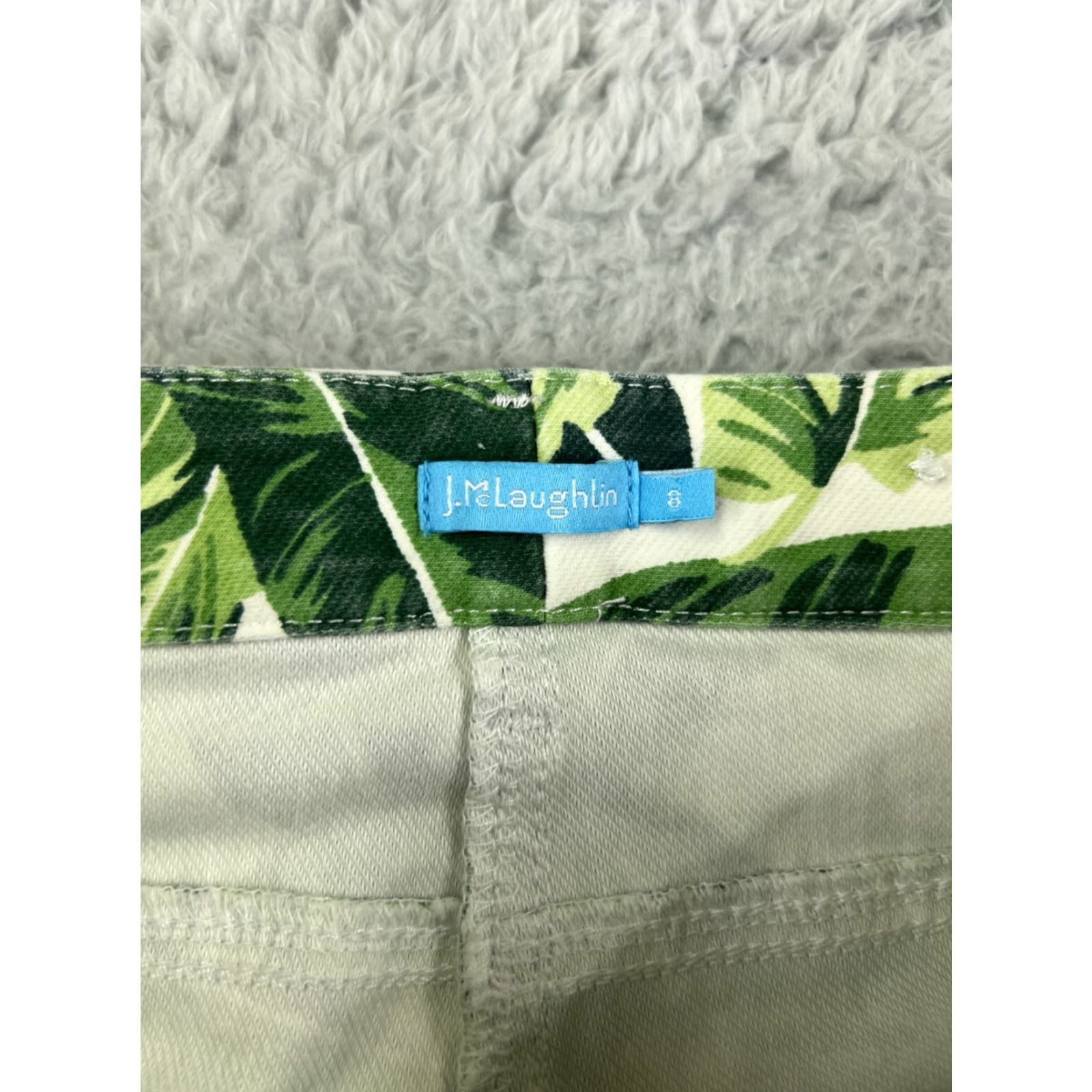 J.McLaughlin J. McLaughlin Jeans Women's 8 Green Floral Palm Denim Cotton Blend 90s Style Mid Rise 5-Pocket Inseam 30" Tapered Mens Womens Size 30" / US 8 / IT 44 - 7 Thumbnail