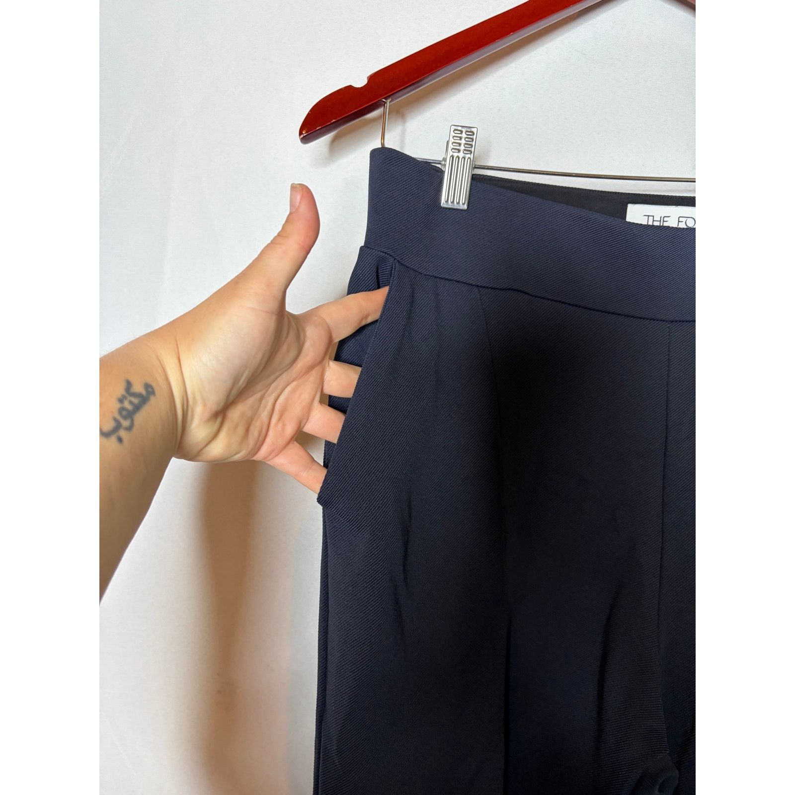 Other The Fold Clever Crepe Allerton Straight-Leg Trousers Navy Size 32" / US 10 / IT 46 - 5 Thumbnail