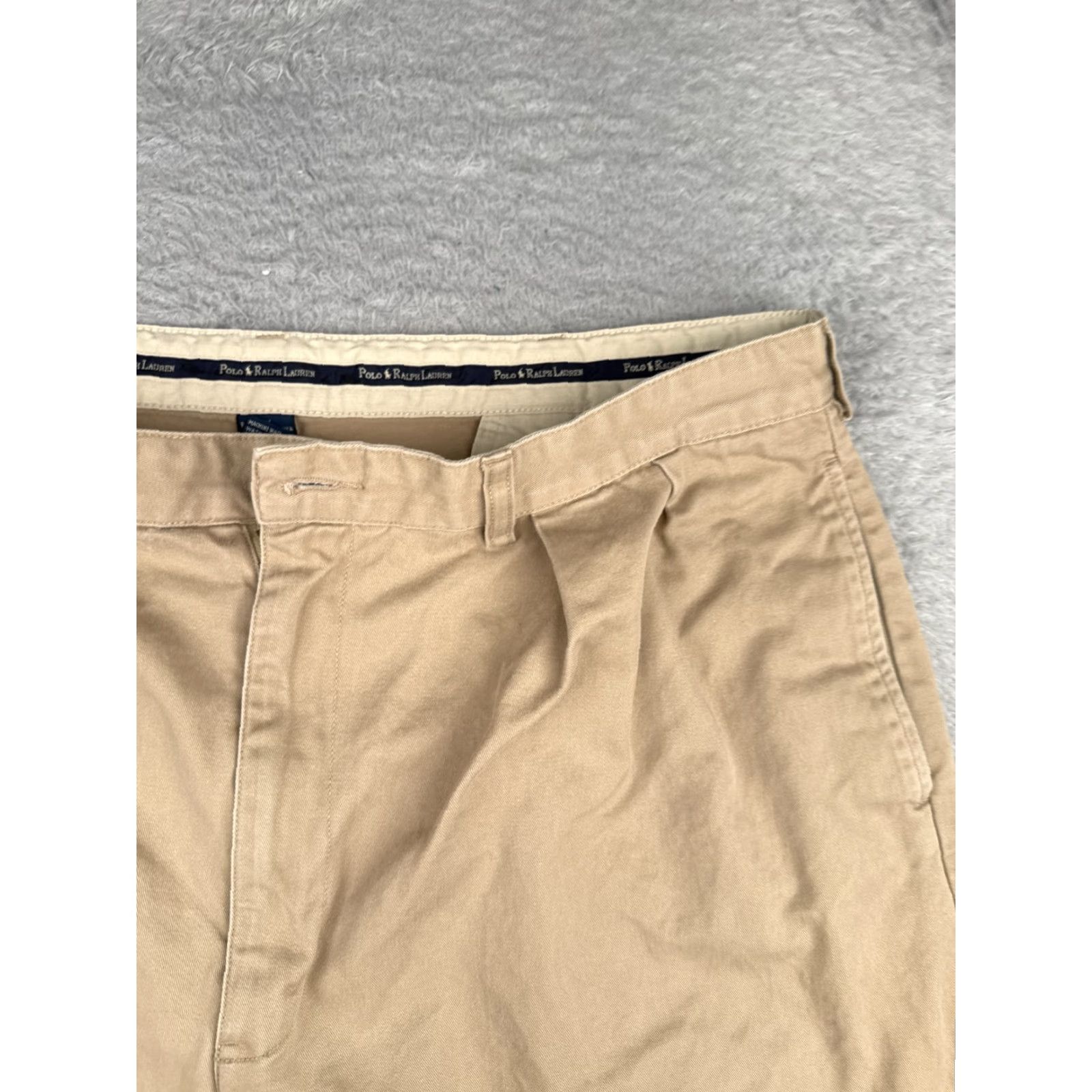 Polo Ralph Lauren Polo Ralph Lauren Shorts Men 40 Beige Pleated Bermuda Twill Cotton 100% Classic Fit Zip Pockets Logo 40x9 Casual Bermuda Shorts Mens Size US L / EU 52-54 / 3 - 6 Thumbnail