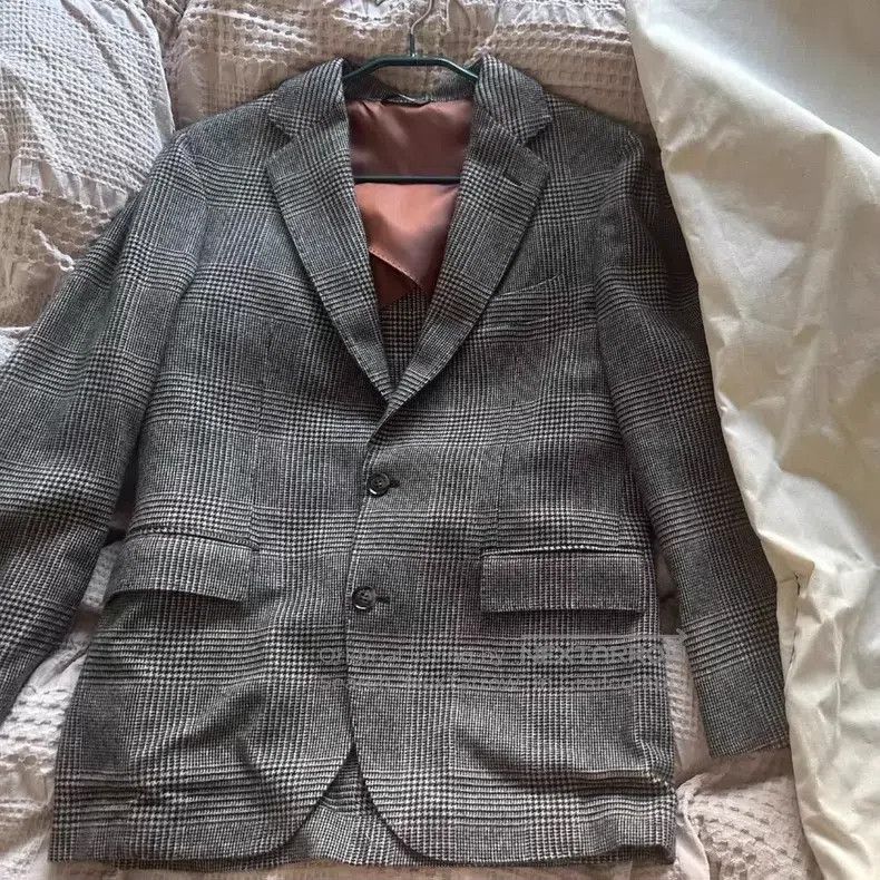 Loro Piana Loro Piana Handmade Cashmere Waterproof Suit Size 48L - 1 Thumbnail