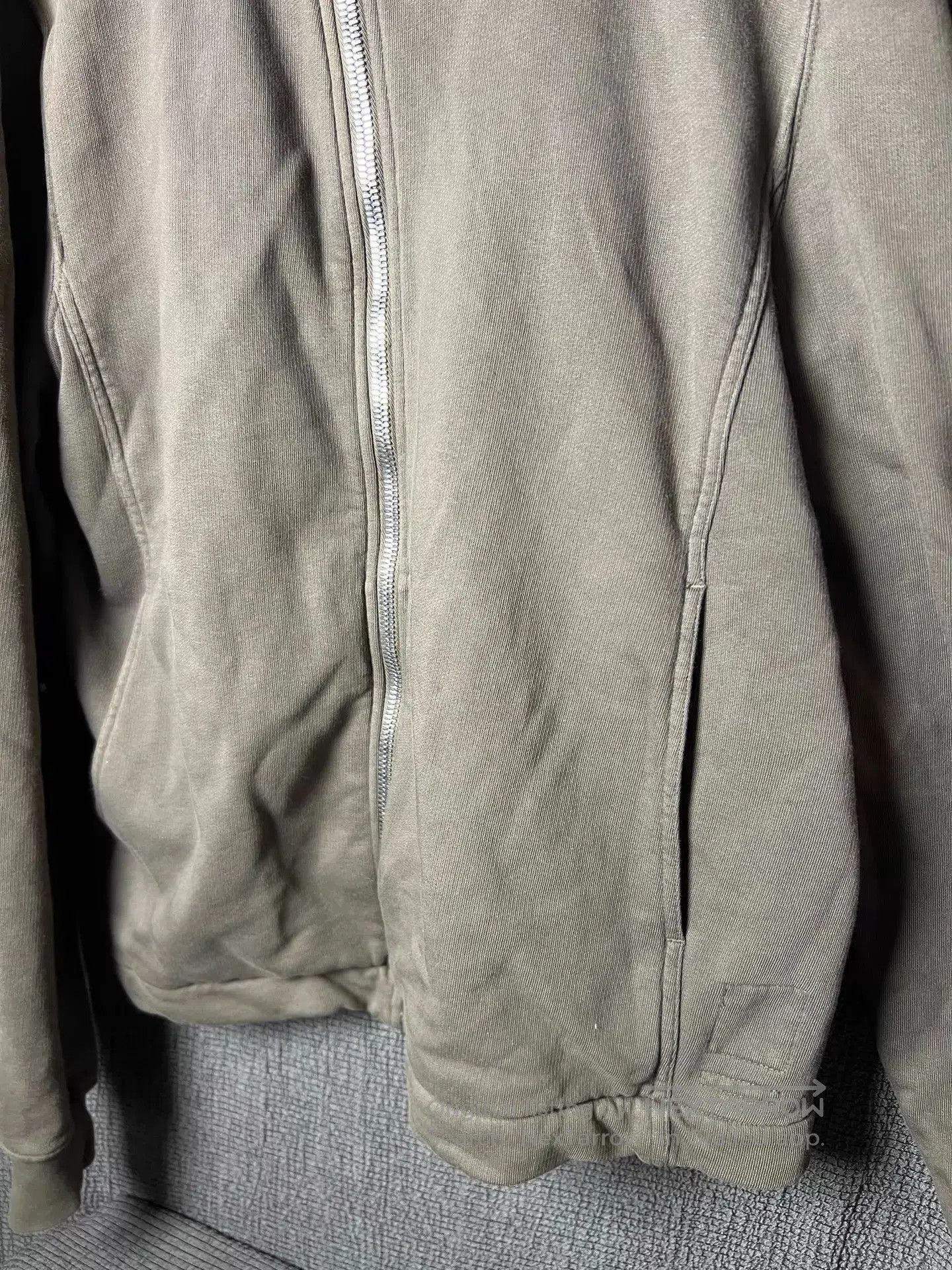 Rick Owens Gray Zip-Up High Collar Sweatshirt. Size US S / EU 44-46 / 1 - 6 Thumbnail
