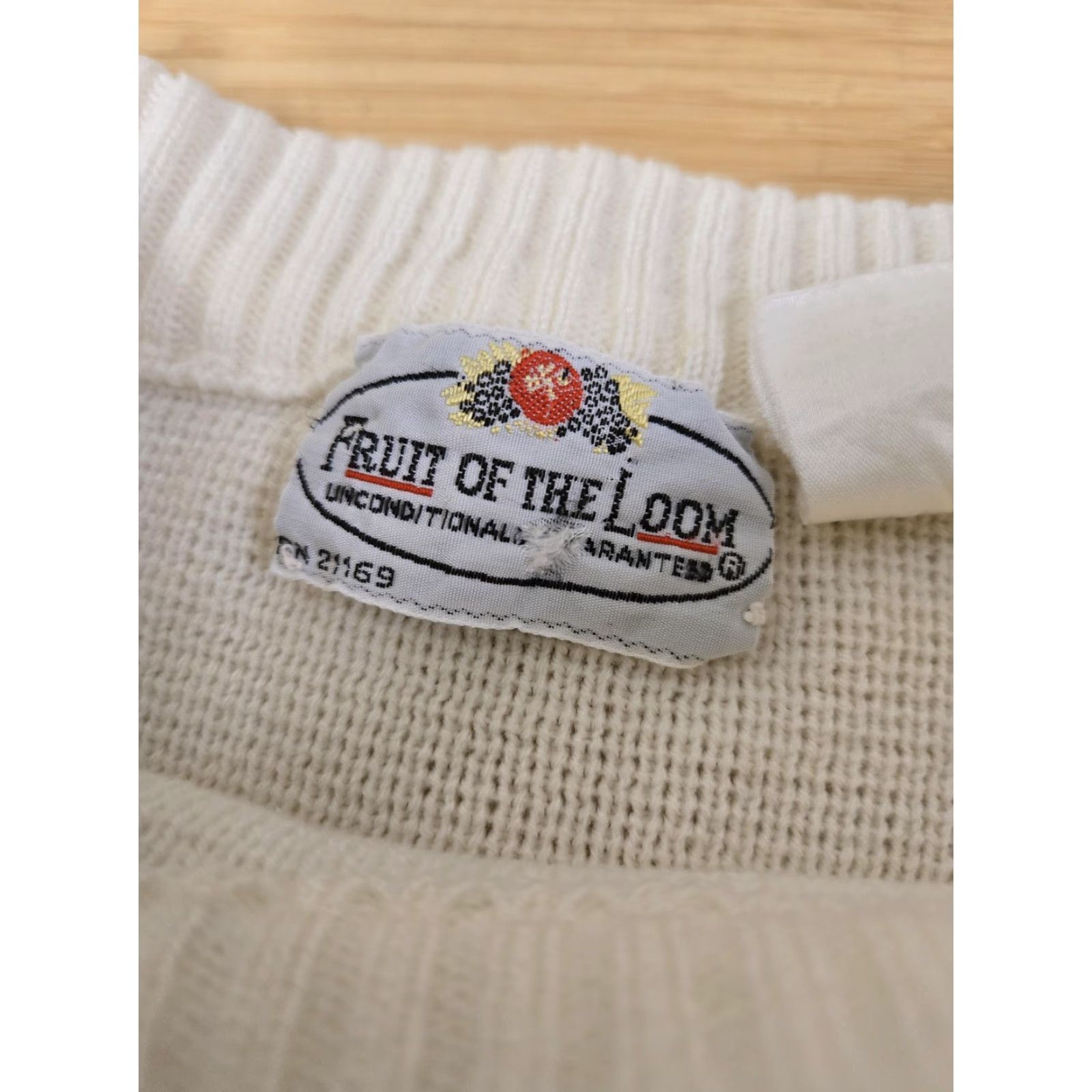 Fruit Of The Loom VINTAGE Fruit of the Loom Sweater Mens Large White Black Reindeer Fair Isle Pullover Crew Neck Long Sleeve Christmas Mens Size US L / EU 52-54 / 3 - 4 Thumbnail
