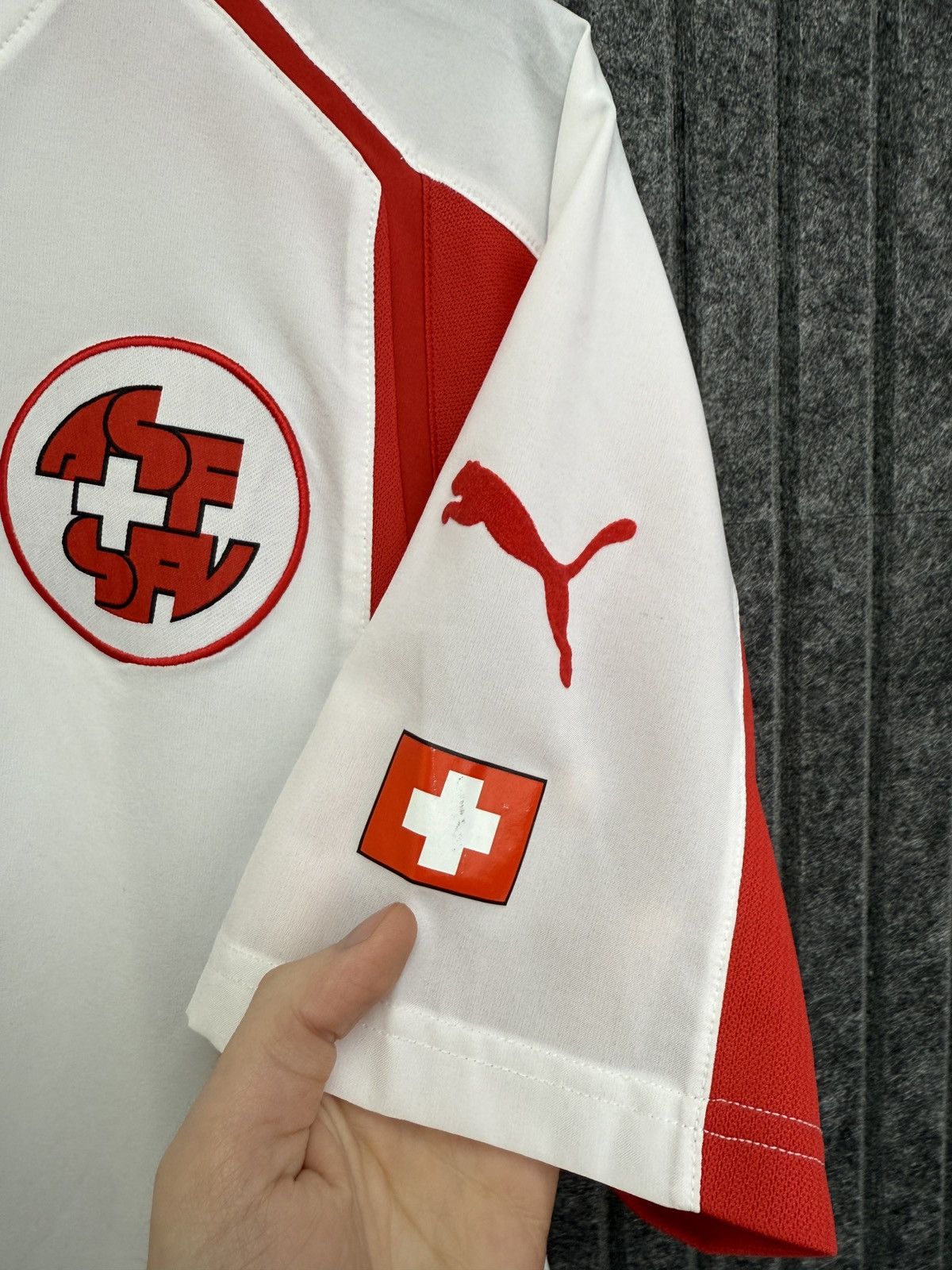 Puma Vintage Puma Switzerland National Team Jersey Magnin #3 Size US L / EU 52-54 / 3 - 10 Thumbnail