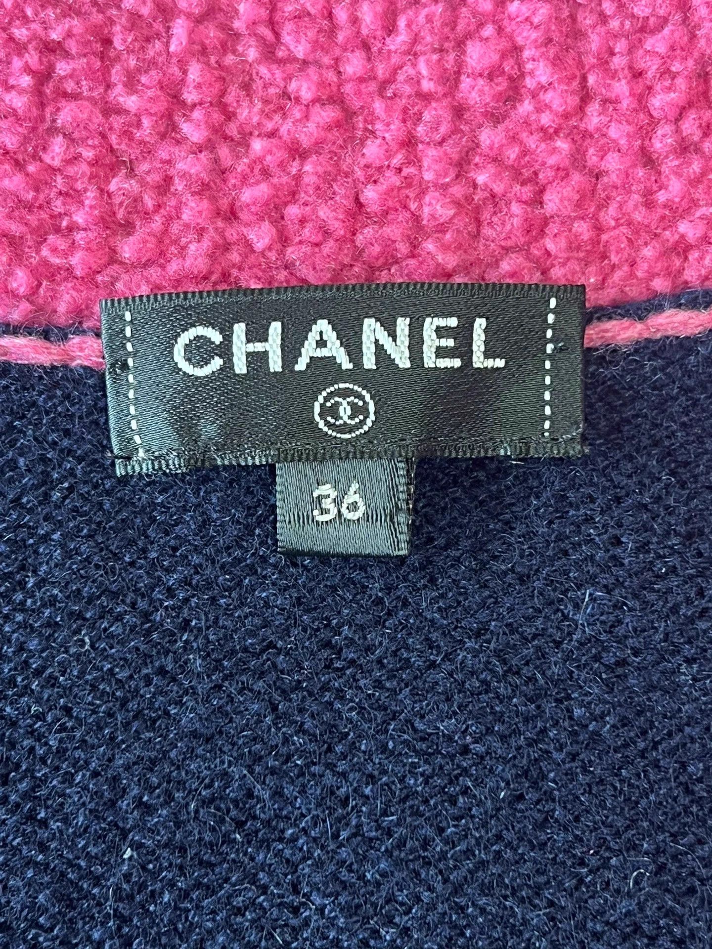Chanel CHANEL 19K Navy Pink Trim Cashmere Cardigan 36 Size XS / US 0-2 / IT 36-38 - 7 Thumbnail