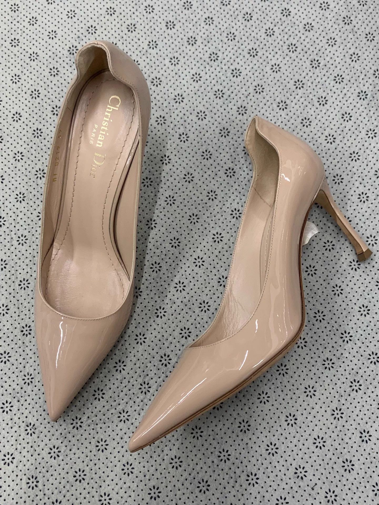 Dior Dior Nude Pink Patent Leather Heels 39 Size US 8 / IT 38 - 1 Thumbnail