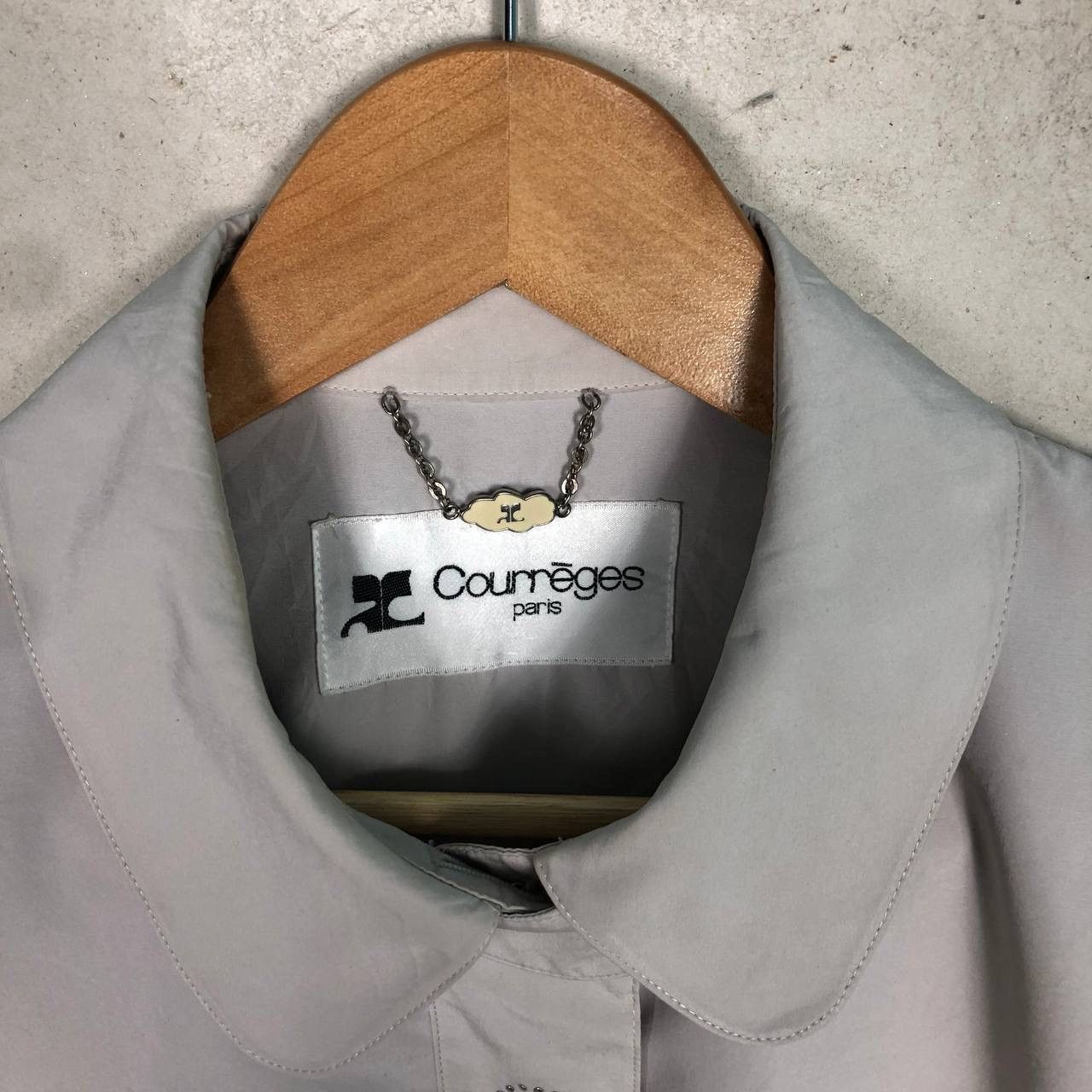 Courreges × Vintage Vintage Luxury Courreges Oversized Dress Shirt Light Jacket Size US L / EU 52-54 / 3 - 4 Thumbnail