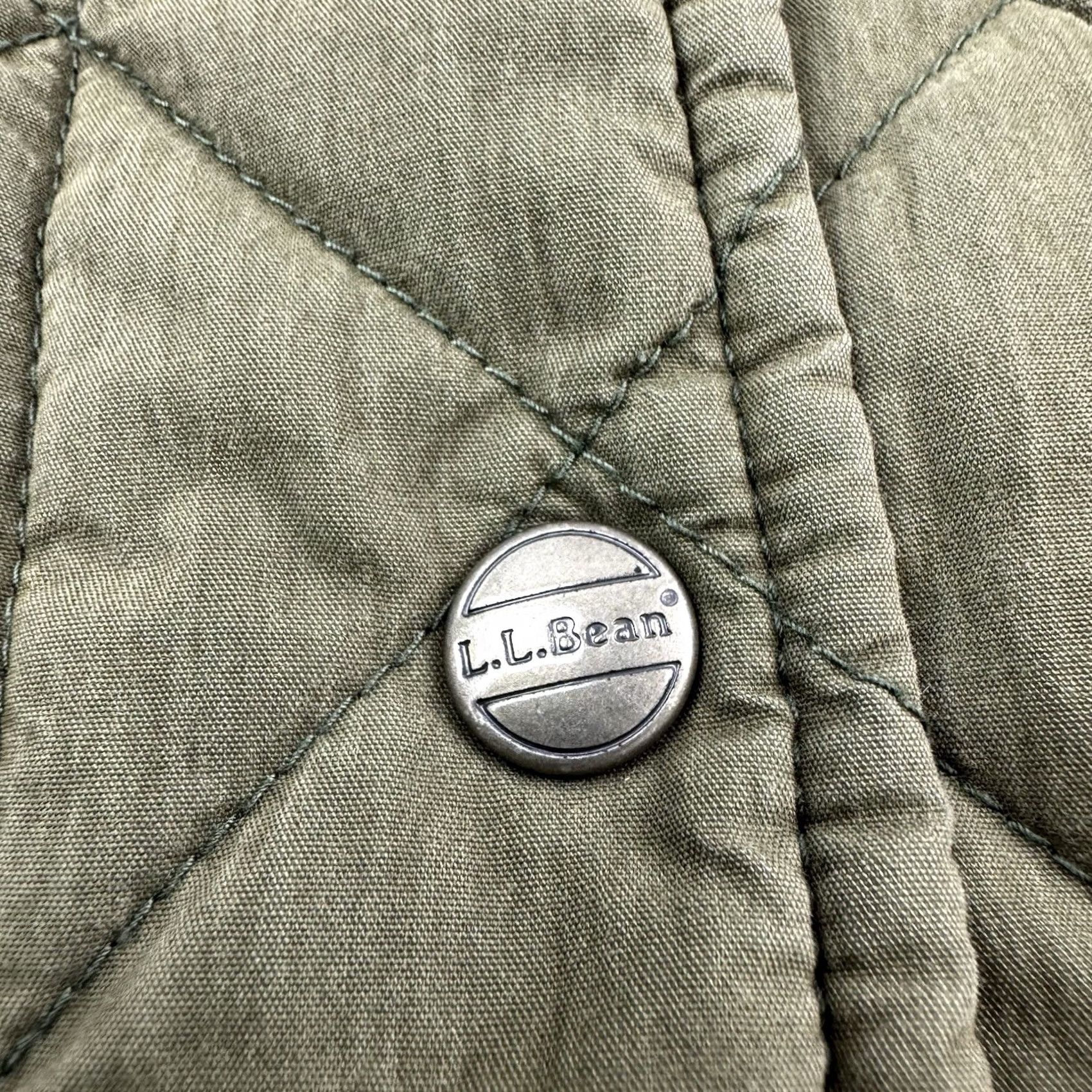 Vintage LL Bean Quilted Thermore Barn Jacket Corduroy Collar Snap Up Womens Small Green Quilted Jacket Womens Small Size S / US 4 / IT 40 - 3 Thumbnail