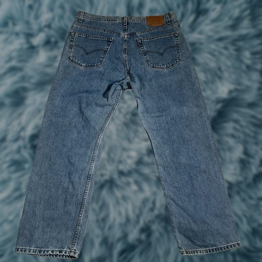 Levi's Vintage Levi'S 505 Jeans - Y2K Style Regular Fit Straight Leg Denim - Light Wash 38 x 31 Size US 38 / EU 54 - 1 Thumbnail