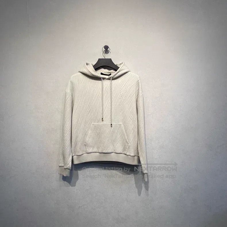 Louis Vuitton Louis Vuitton SS25 Textured logo Hoodie Size US XL / EU 56 / 4 - 1 Thumbnail