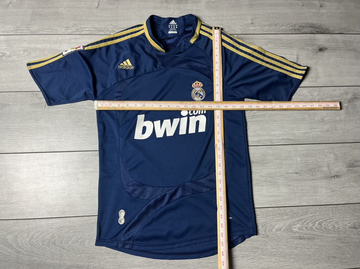 Adidas Real Madrid Away Football Shirt 2007/08 Medium Adidas Size US M / EU 48-50 / 2 - 6 Thumbnail