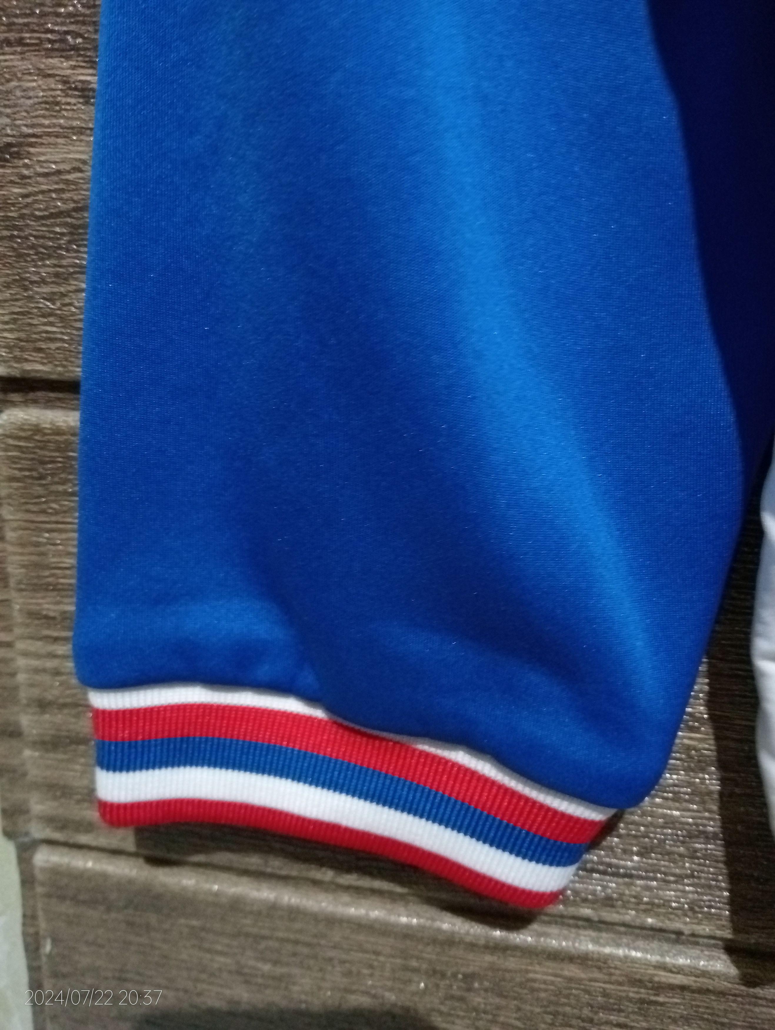 Umbro Vintage Umbro England Track Jacket Very Rare Size US L / EU 52-54 / 3 - 10 Thumbnail
