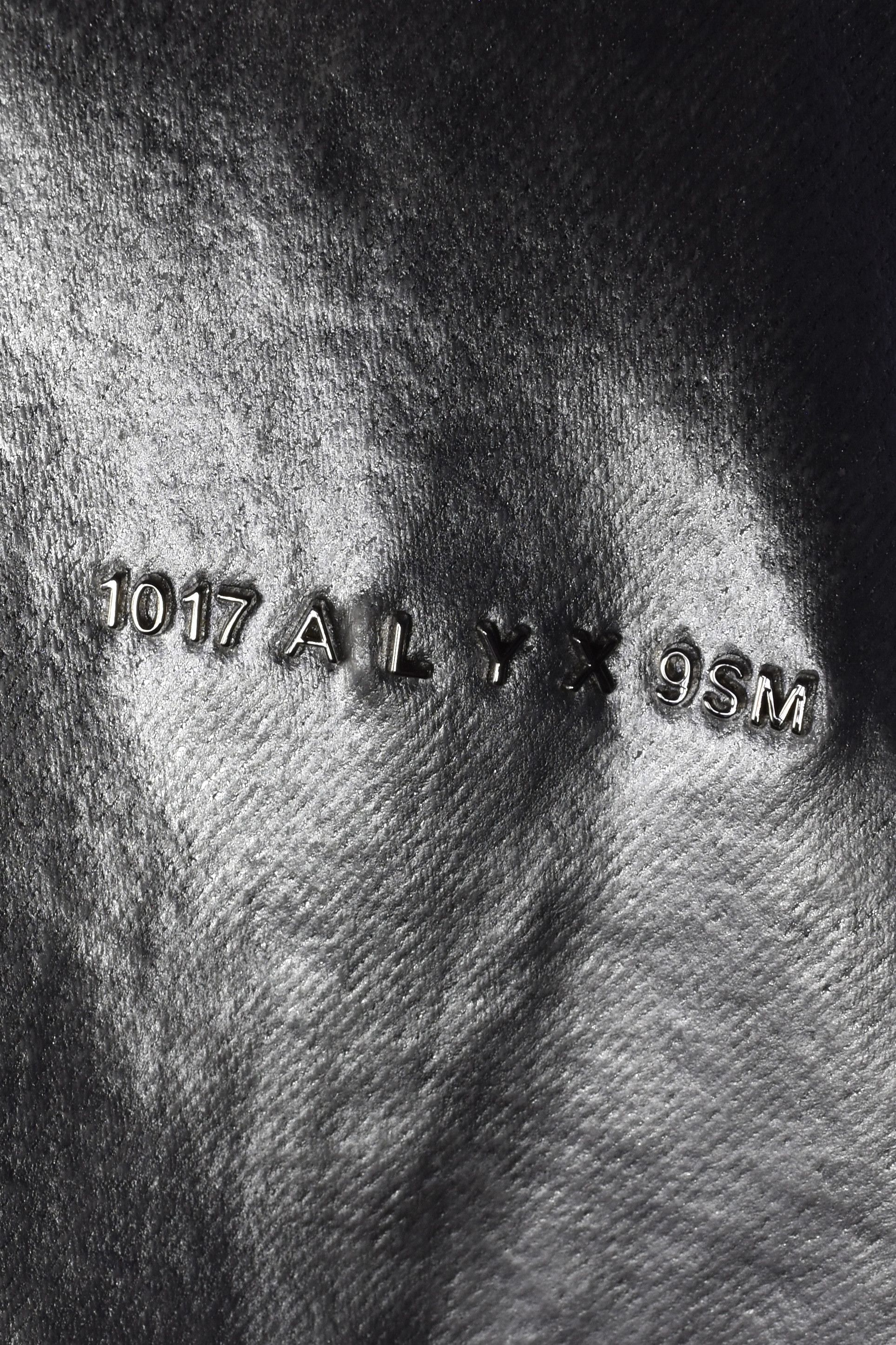1017 ALYX 9SM × Alyx Alyx Silver Shirt Jacket Size US S / EU 44-46 / 1 - 3 Thumbnail