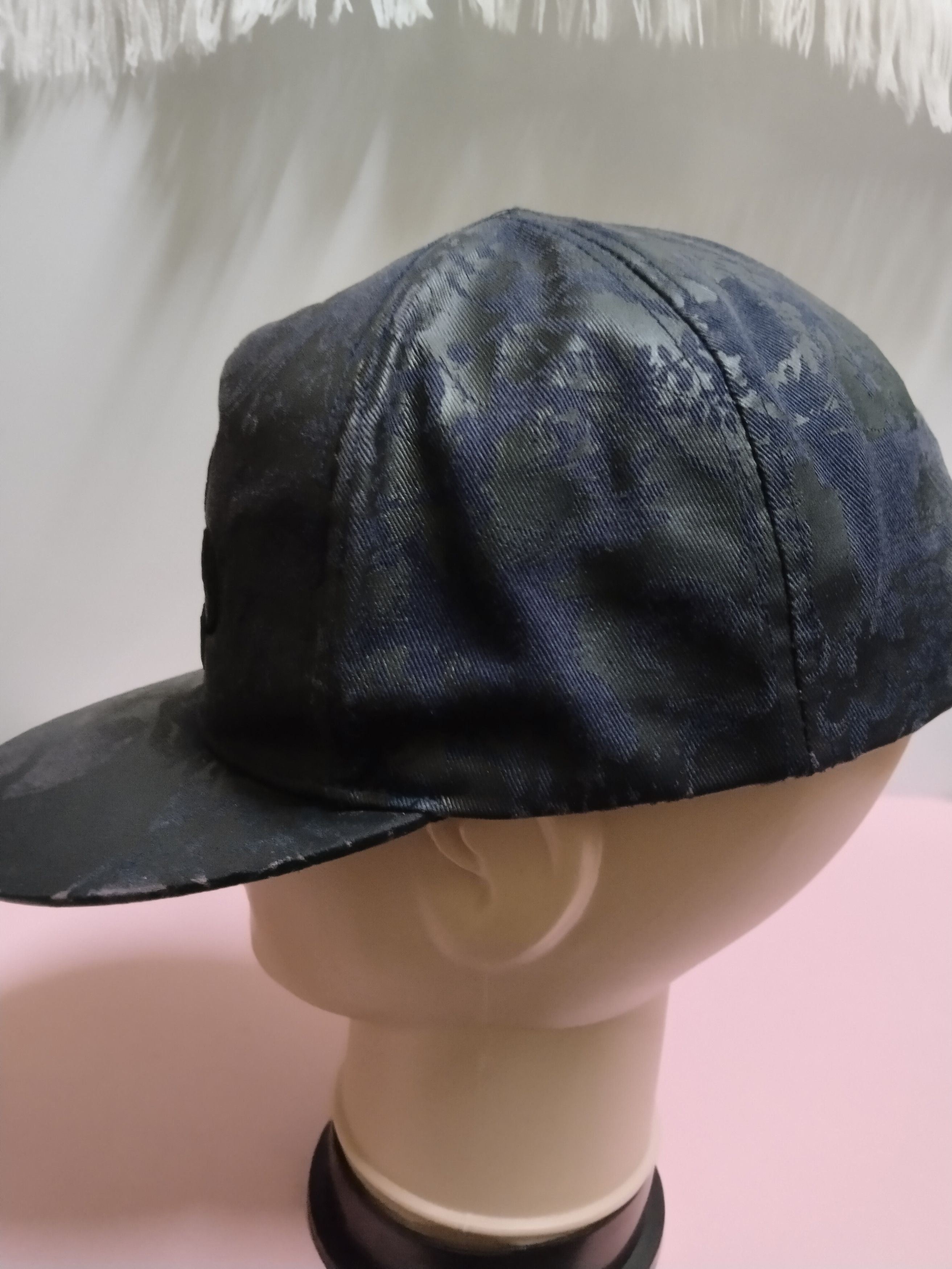 Japanese Brand FLUER DE LIS LLUK CAP ADJUSTABLE SNAPBACK Size ONE SIZE - 2 Thumbnail
