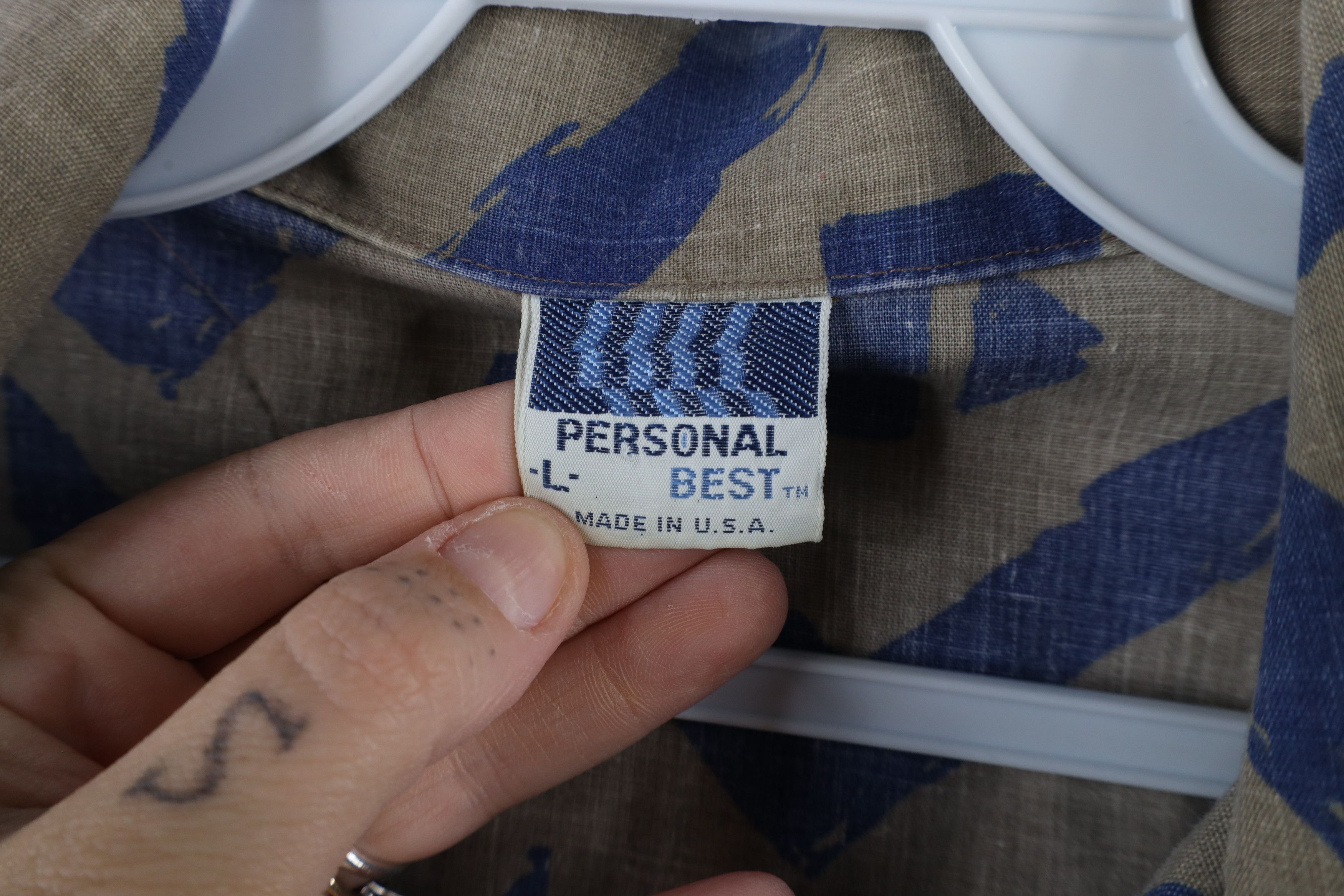 Vintage Vintage 90s Streetwear Surfing Camp Collar Button Shirt USA Size US L / EU 52-54 / 3 - 6 Thumbnail