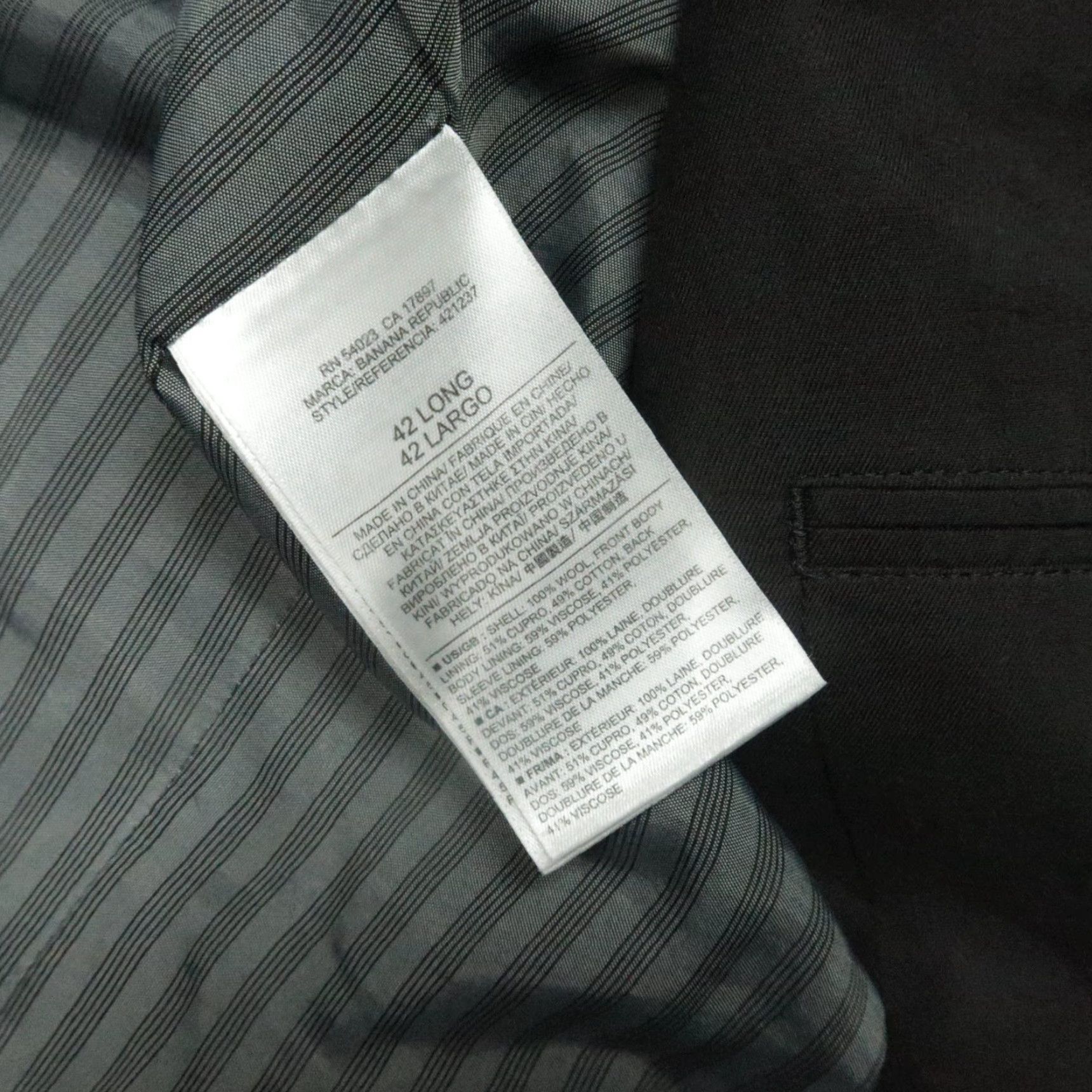 Banana Republic Banana Republic Blazer Mens Black 42L Wool Single-Breasted 2 Piece Notch Lapel Jacket Coat Dress Smart Casual Wedding 42 Mens Regular Wool Blazer Size 42R - 5 Thumbnail