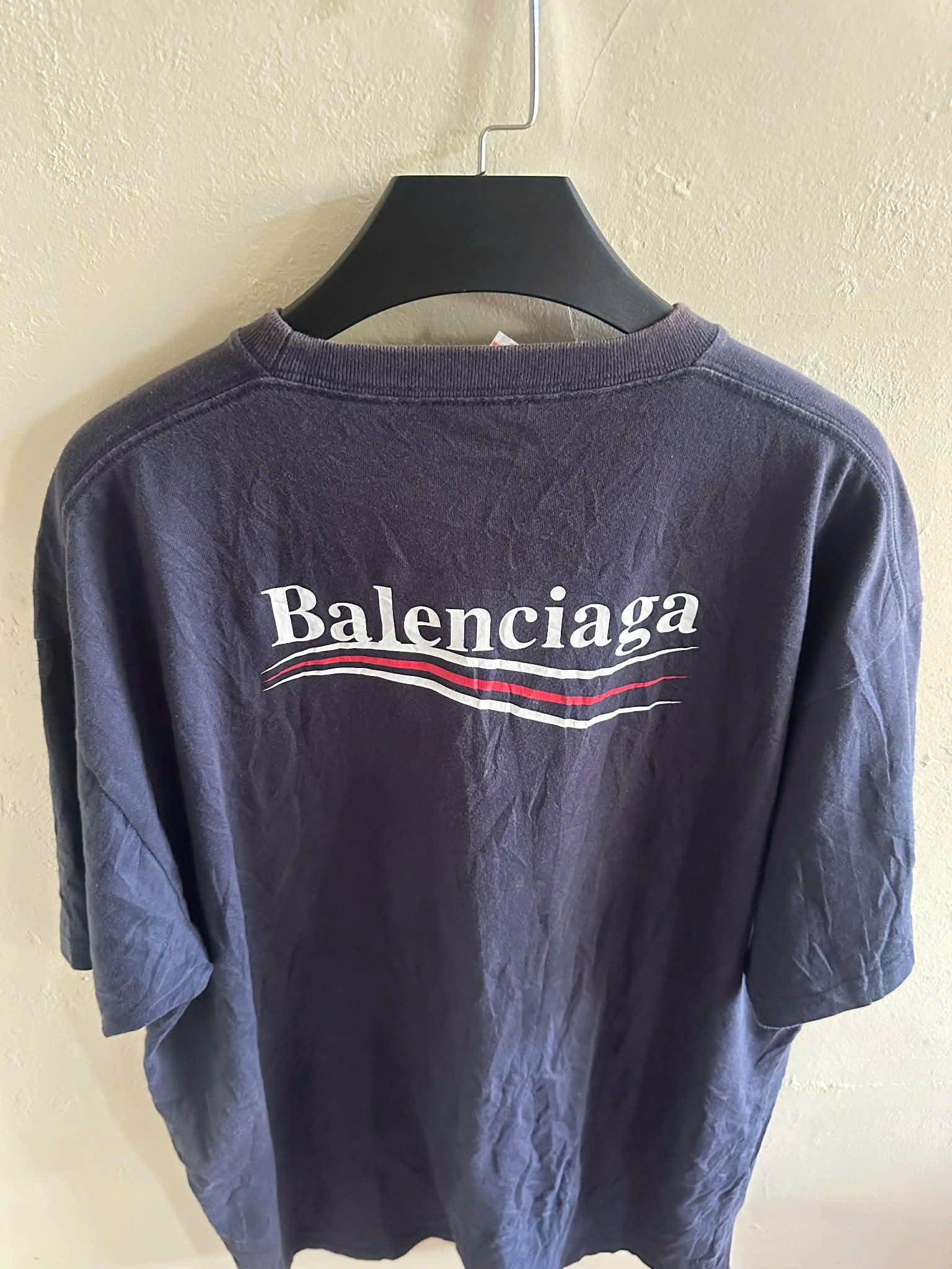 Balenciaga BALENCIAGA T SHIRT Size US S / EU 44-46 / 1 - 2 Thumbnail