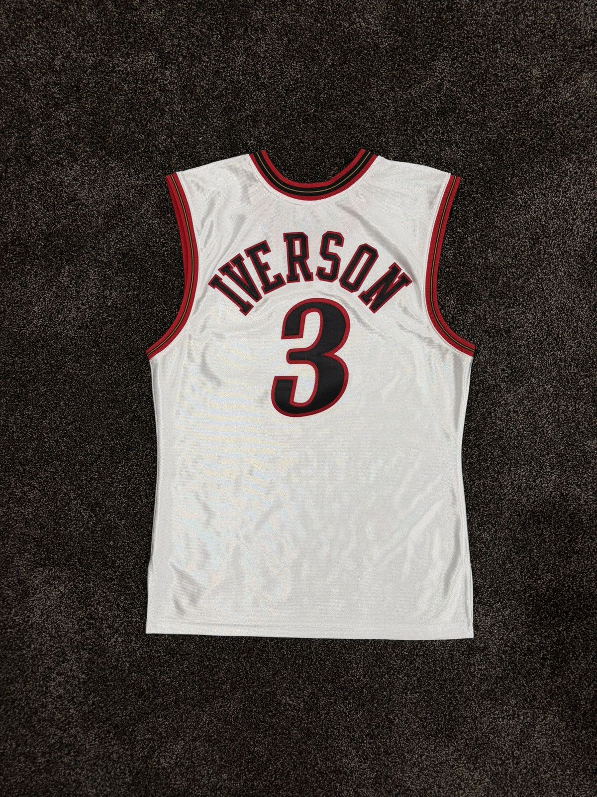 Mitchell & Ness Mitchell & Ness x NBA White Allen Iverson 2001 Sixers Jersey Size US M / EU 48-50 / 2 - 14 Thumbnail