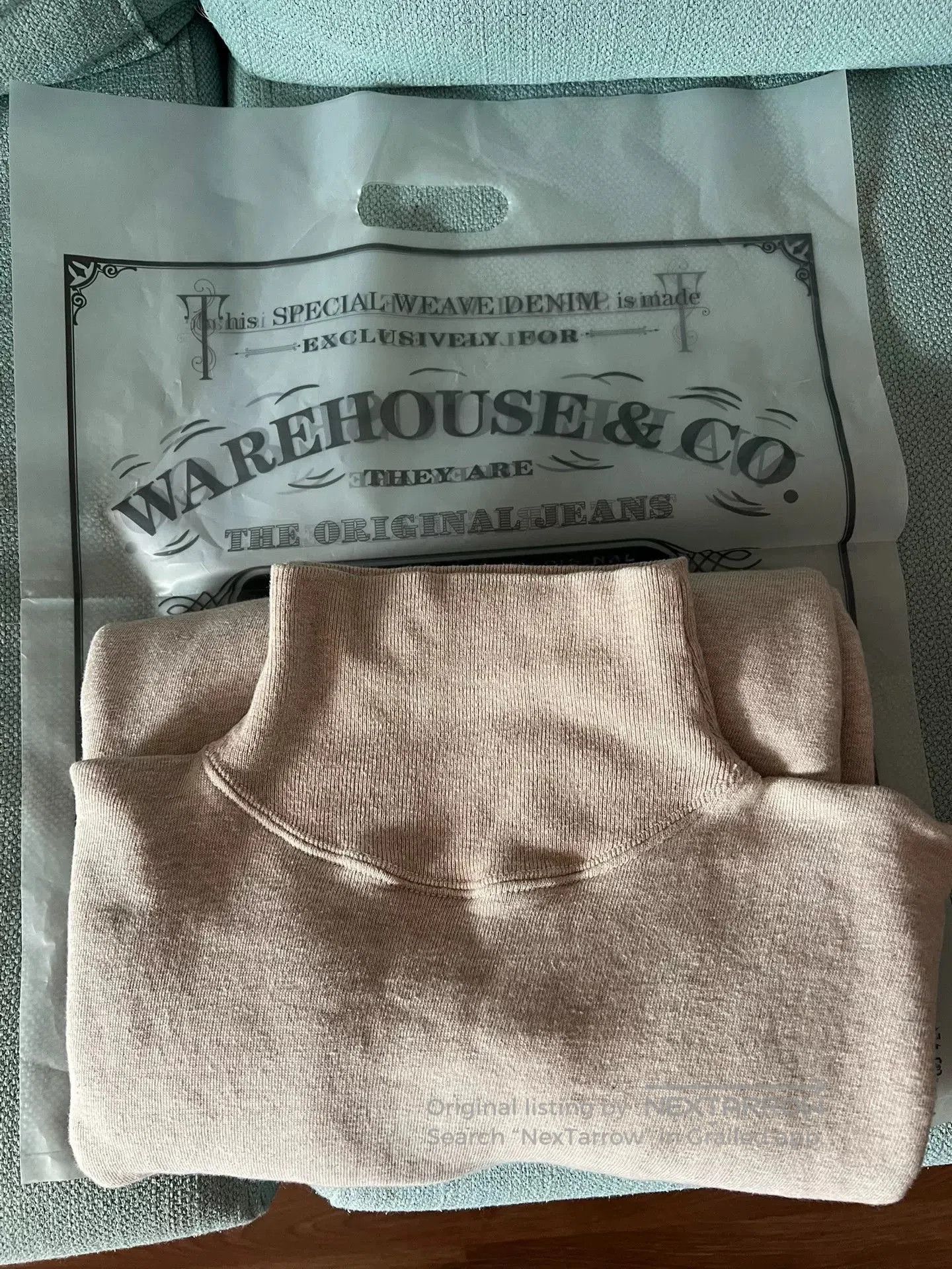 Warehouse vintage high-neck plush sweatshirt in oatmeal. Size US M / EU 48-50 / 2 - 9 Thumbnail
