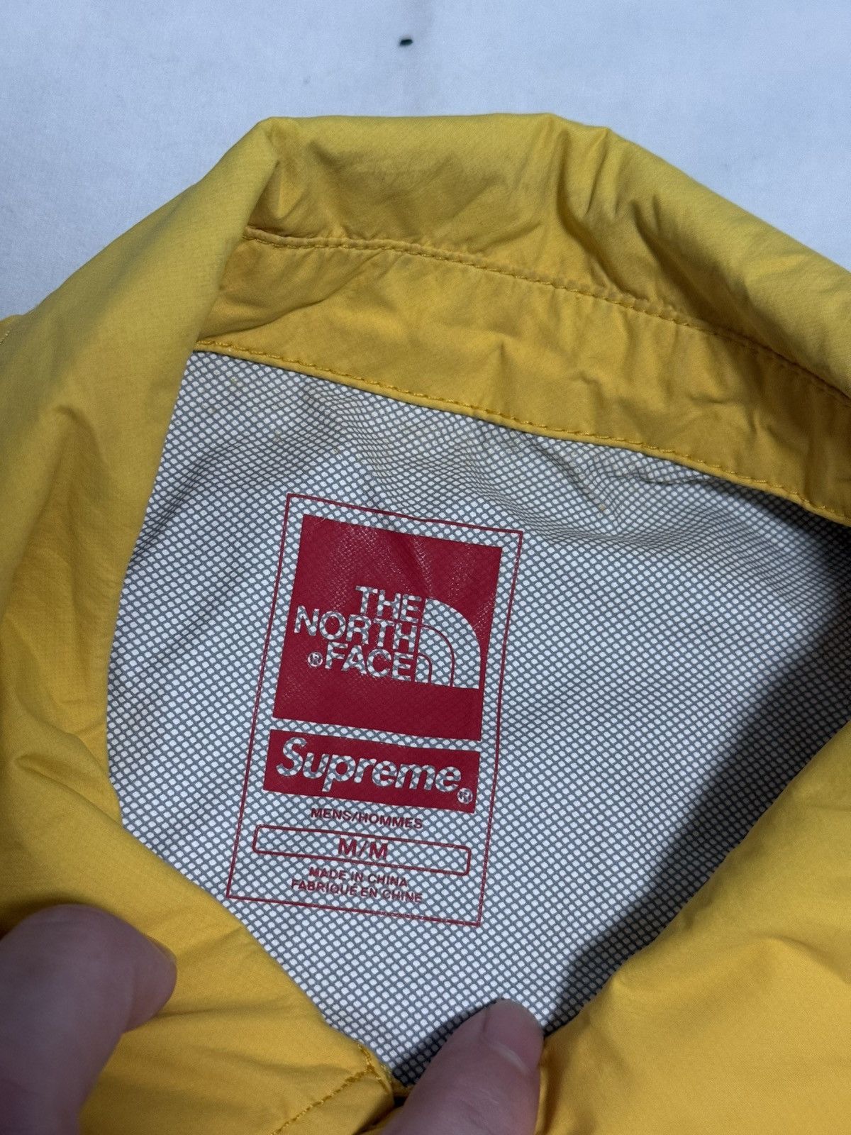 Supreme × The North Face Supreme the north face tnf yellow coach jacket Size US M / EU 48-50 / 2 - 4 Thumbnail