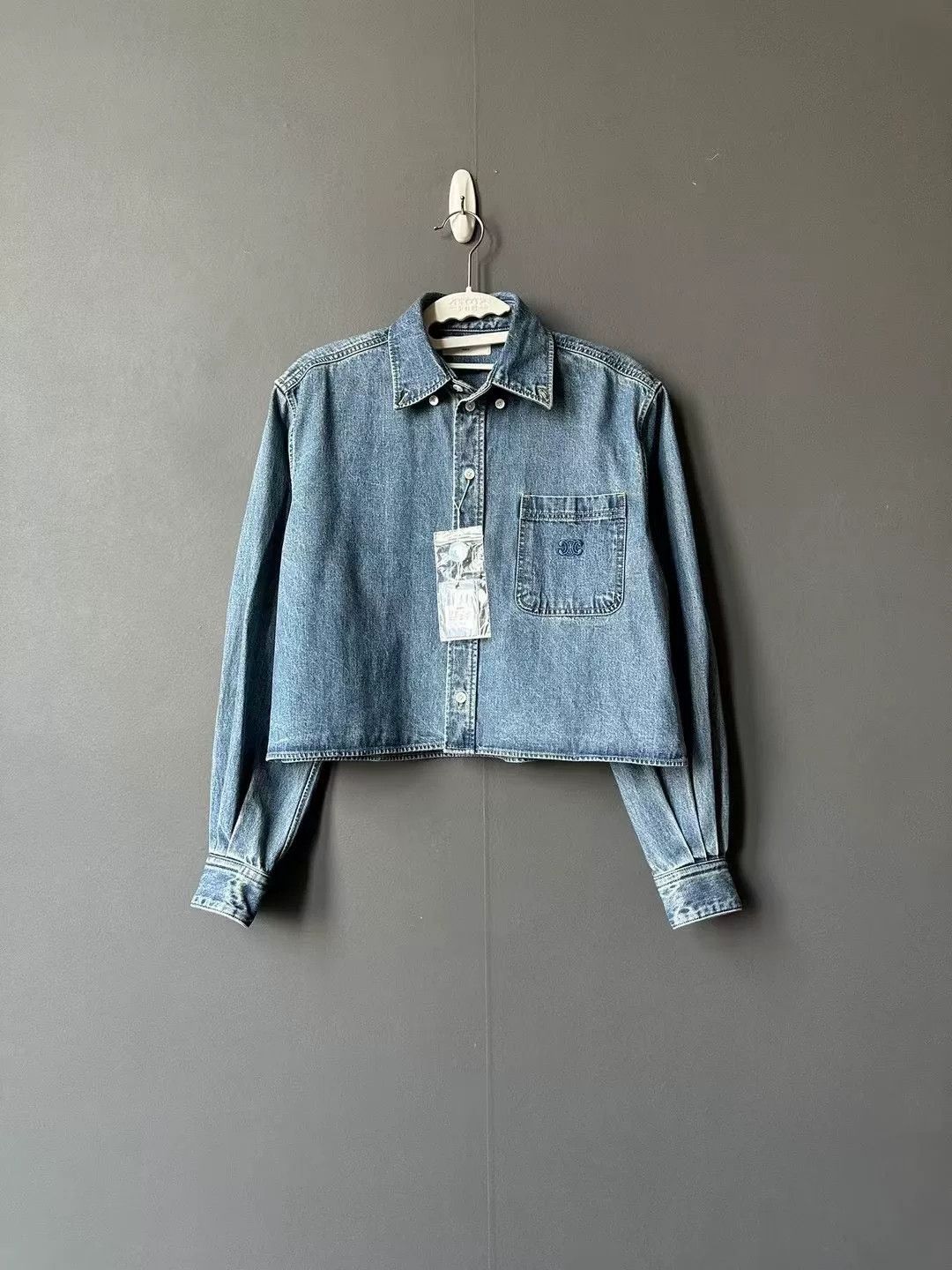 Celine Celine Arc de Triomphe Embroidery Denim Cropped Shirt Size XS / US 0-2 / IT 36-38 - 1 Thumbnail
