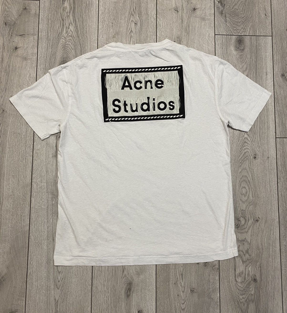 Acne Studios Acne Studios Big Logo fur T-Shirt Size US M / EU 48-50 / 2 - 1 Thumbnail