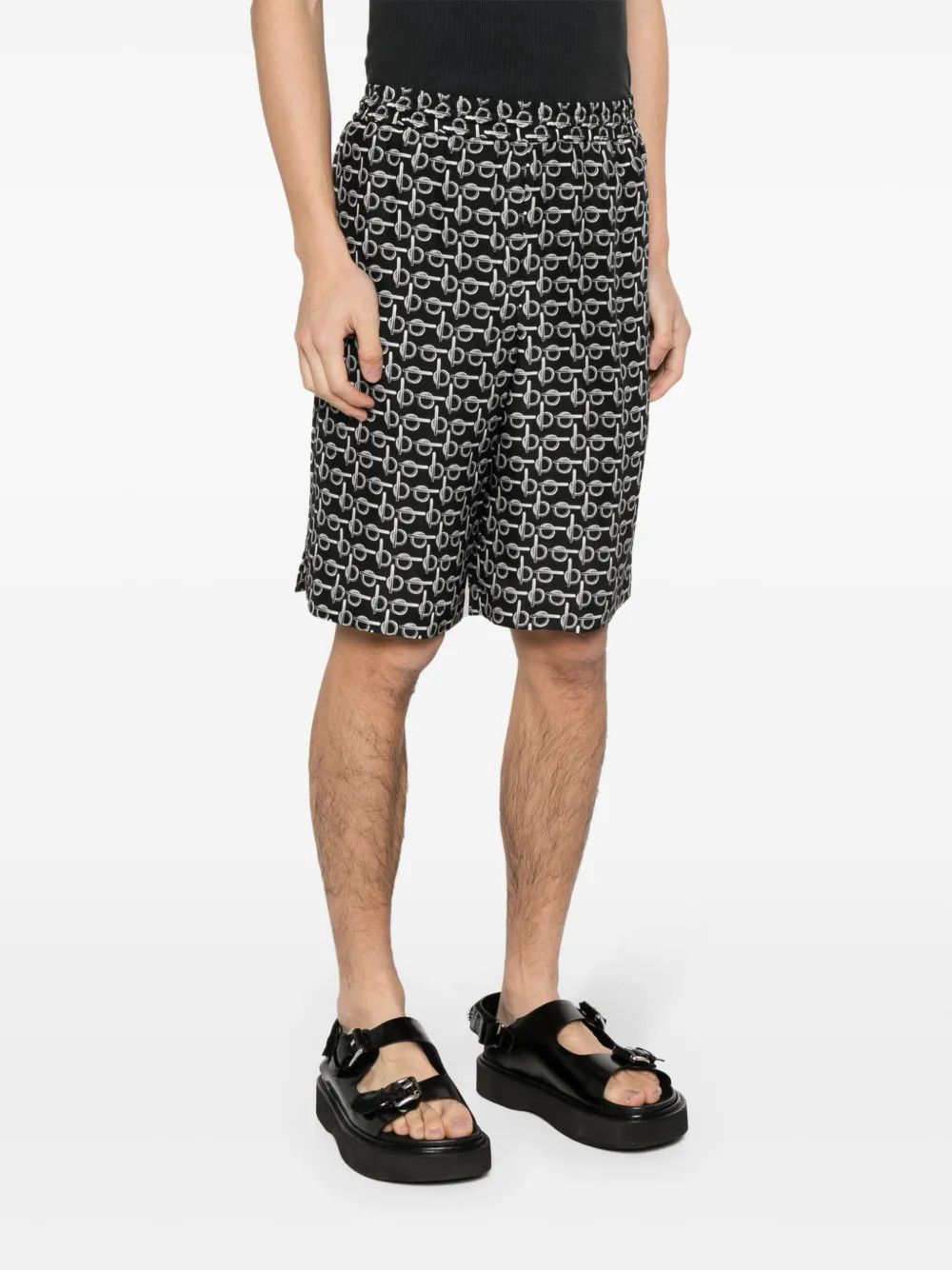 Burberry o1y0426 Short in Black/Silver Size US 30 / EU 46 - 2 Thumbnail