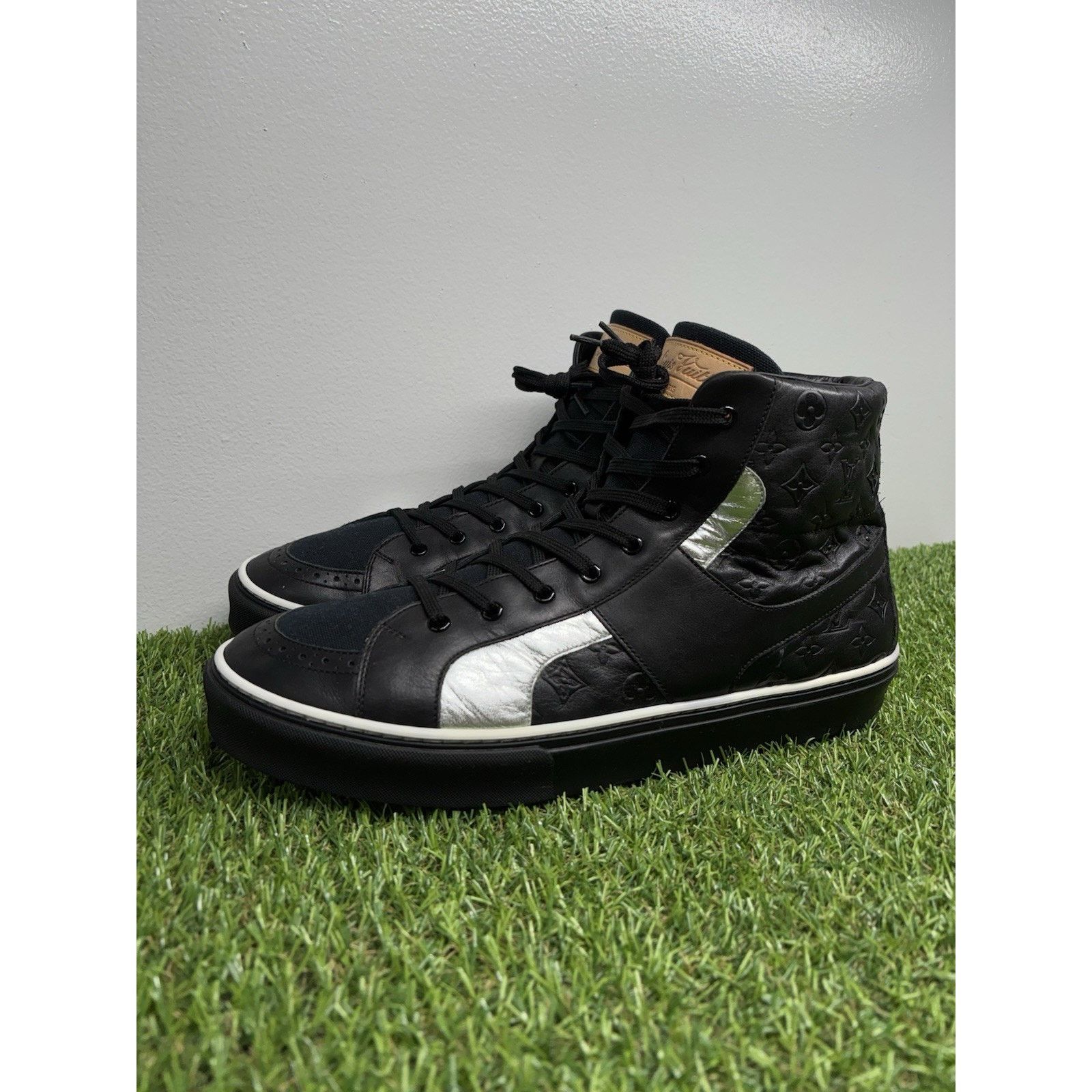 Louis Vuitton Louis Vuitton Damier Zip ‘ Black, Graphite ' | GREAT COND! Size US 12 / EU 45 - 1 Thumbnail