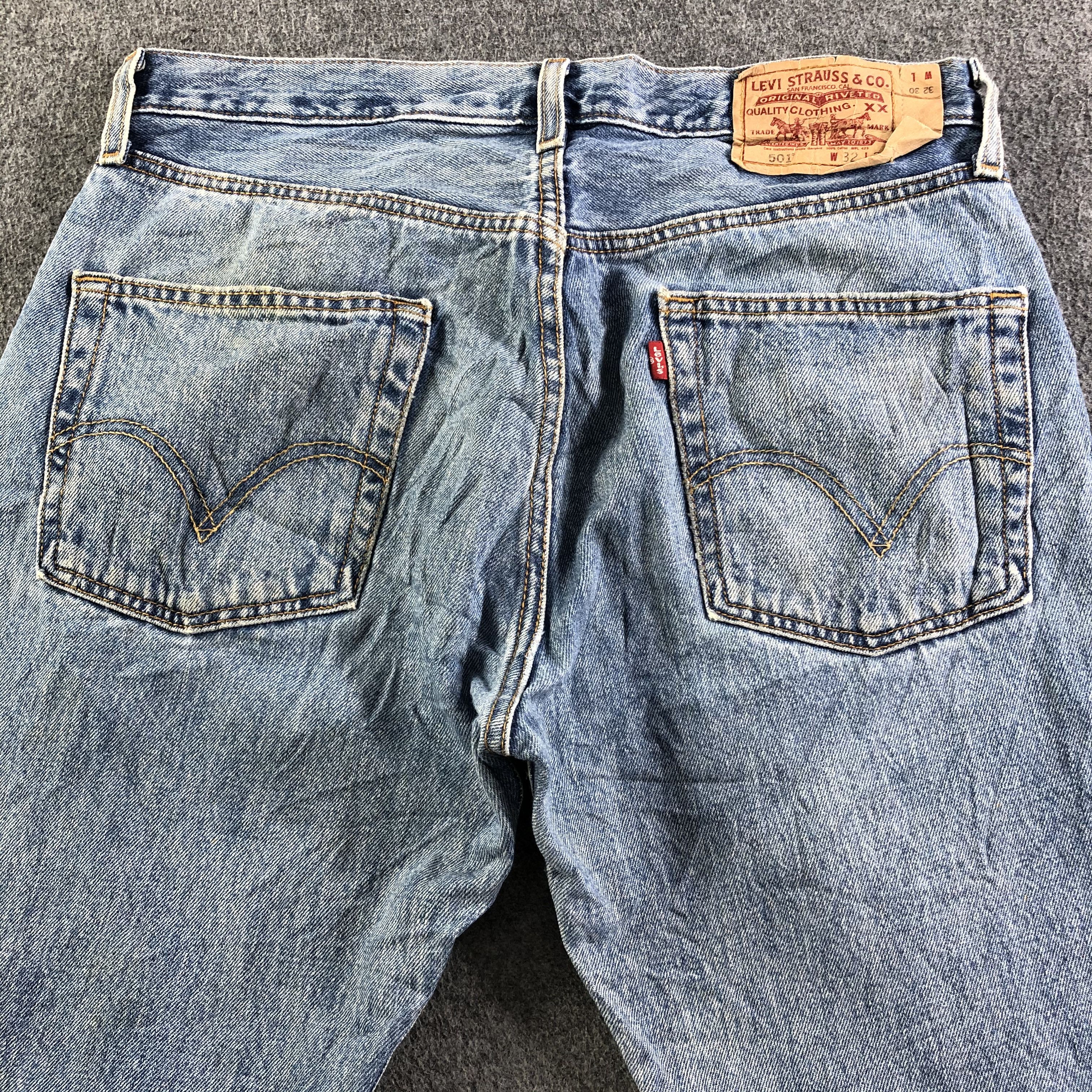Levi's Vintage Blue Wash Levis 501 Jeans-J3608 Size US 33 - 4 Thumbnail