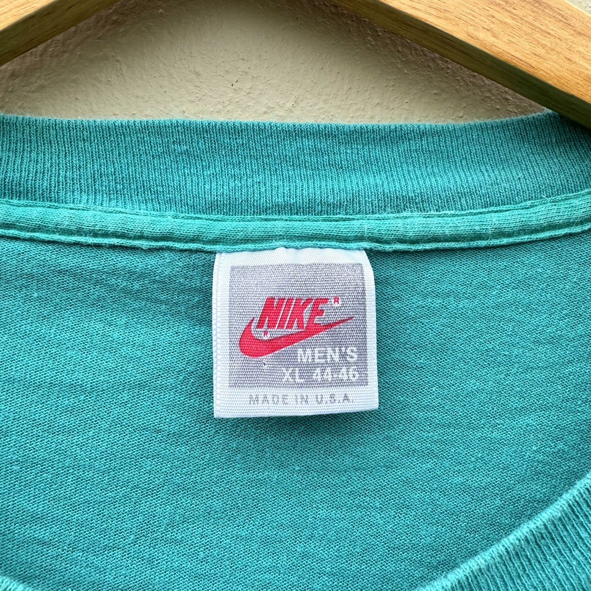 Nike × Vintage Vintage nike basketball 90s tee Size US XL / EU 56 / 4 - 3 Thumbnail