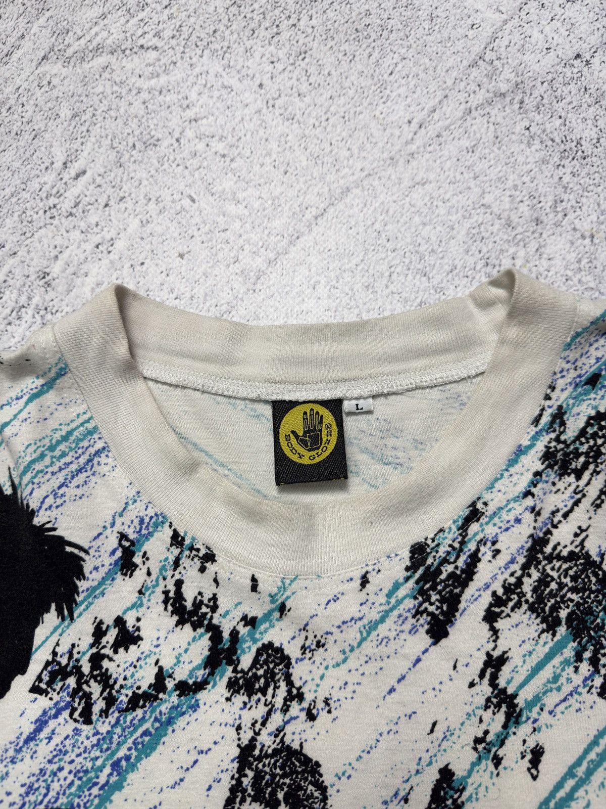 Body Glove VTG 1989 Body Glove All Over Print Single Stitch Surfing Tee Size US L / EU 52-54 / 3 - 9 Thumbnail