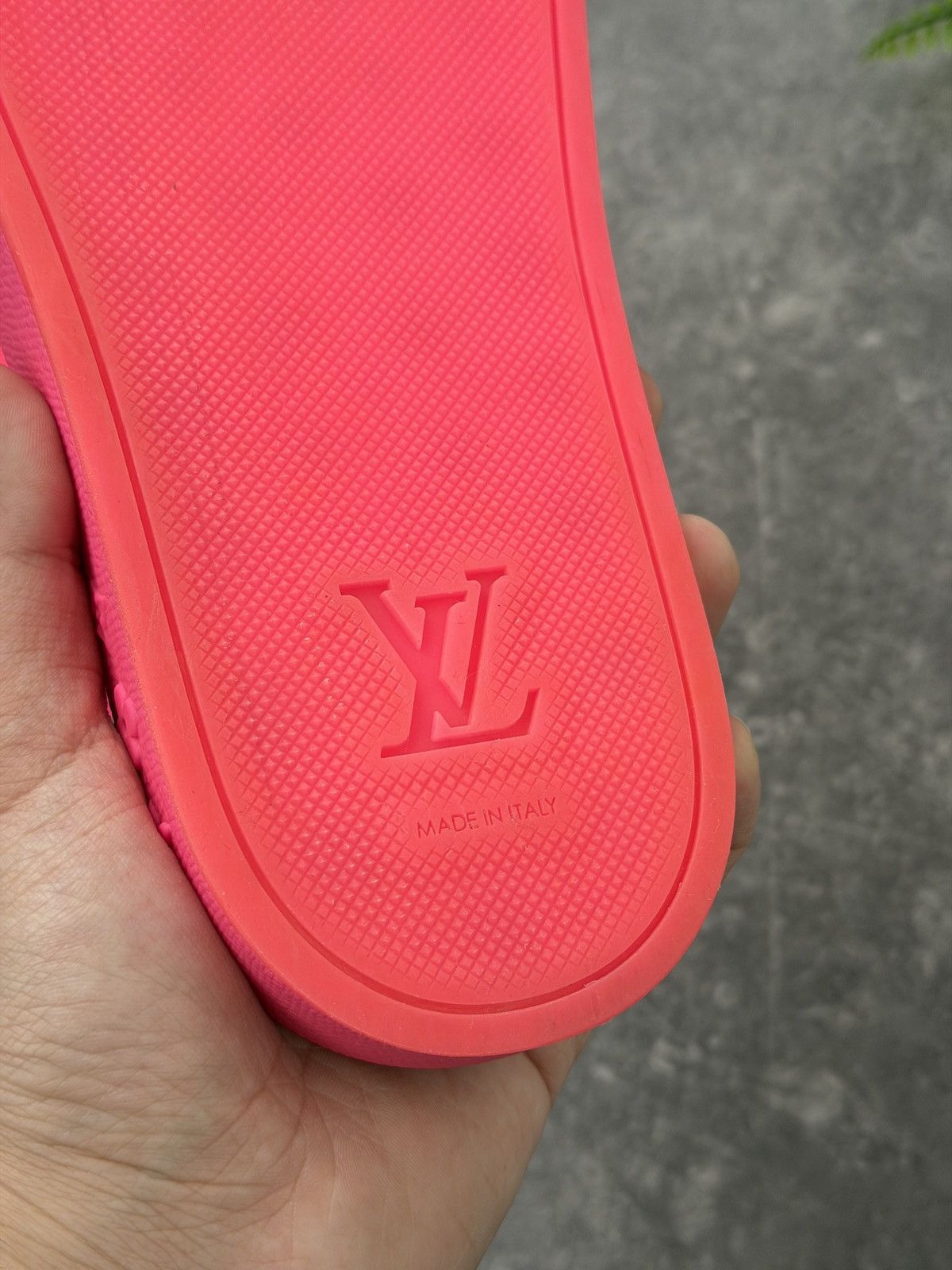 Louis Vuitton Louis Vuitton Sandals pink Size US 9.5 / EU 42-43 - 4 Thumbnail