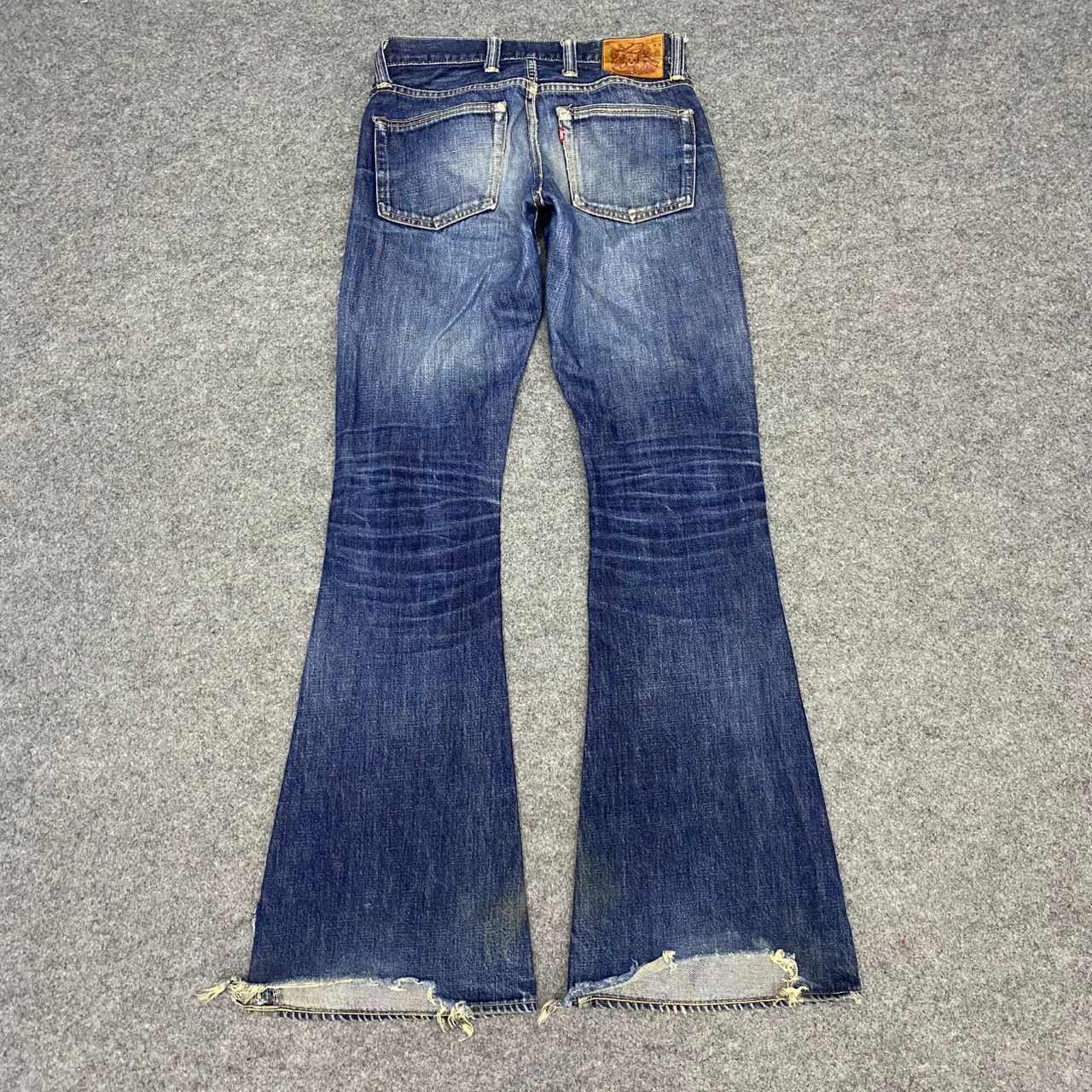 If Six Was Nine 💥Flare💥Vintage Skulls Jeans by an Alchemist Denim Size US 30 / EU 46 - 2 Thumbnail