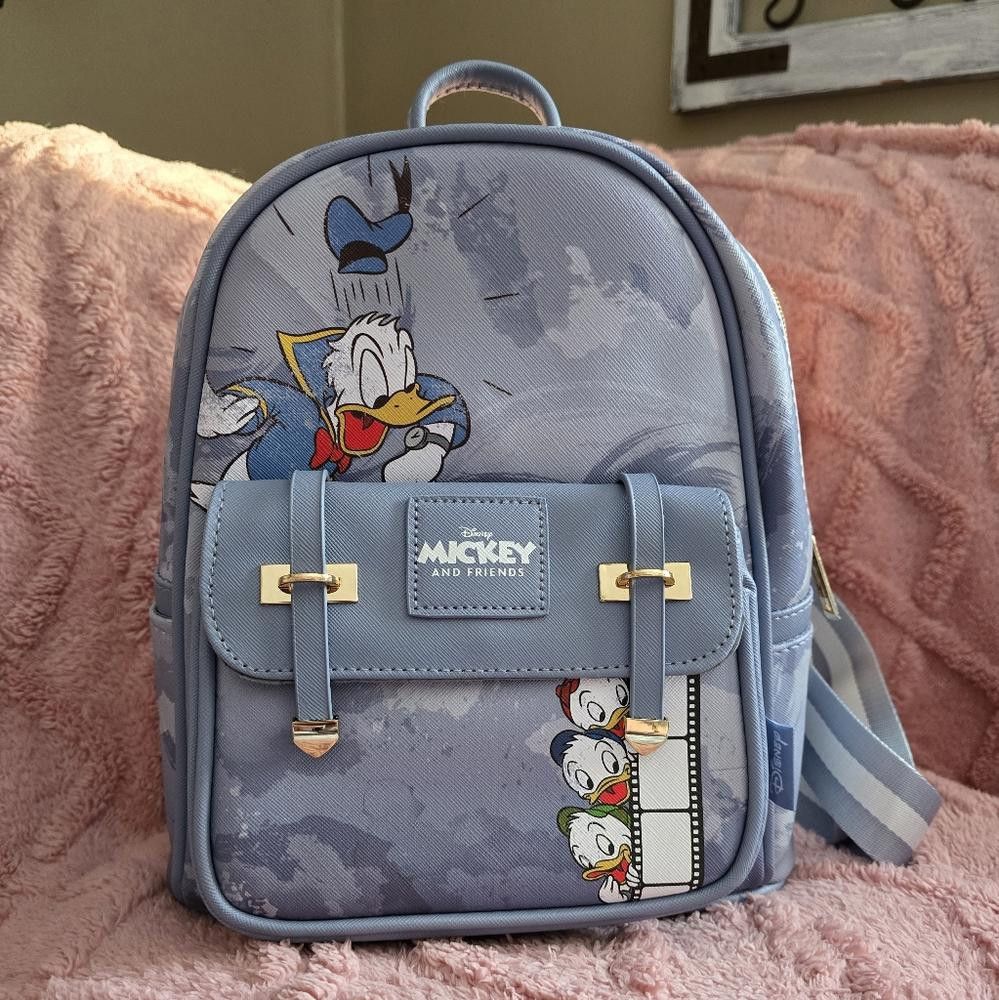 Disney ✨ Donald Duck 11” Vegan Leather Mini Backpack ✨ Size ONE SIZE - 1 Thumbnail