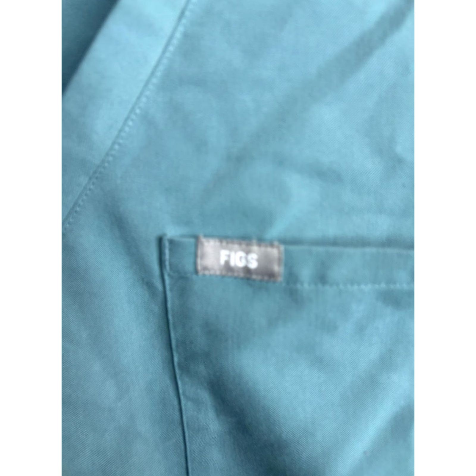 Vintage FIGS Technical Collection Scrub Top Mens Medium Blue V Neck Pocket FW1000 Size US M / EU 48-50 / 2 - 3 Thumbnail