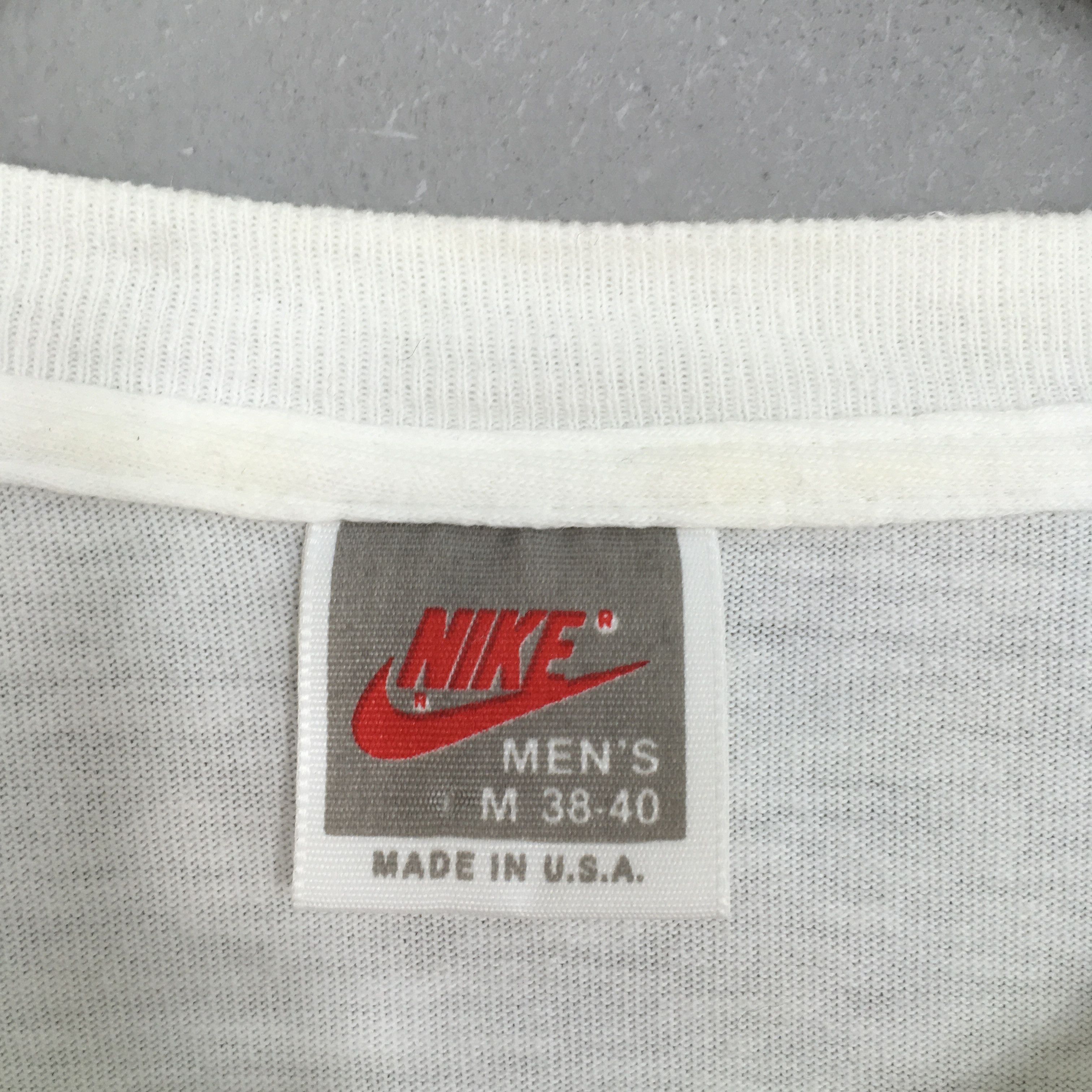 Nike × Vintage Vintage 90's Nike Swoosh Just Do It Tshirt Medium Size US M / EU 48-50 / 2 - 4 Thumbnail