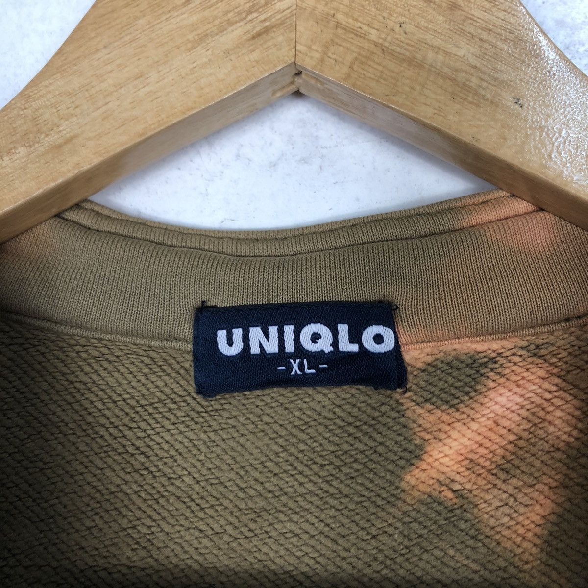 Japanese Brand × Uniqlo Rare Uniqlo Button Up Jumper Sweatshirt Large Size US L / EU 52-54 / 3 - 14 Thumbnail