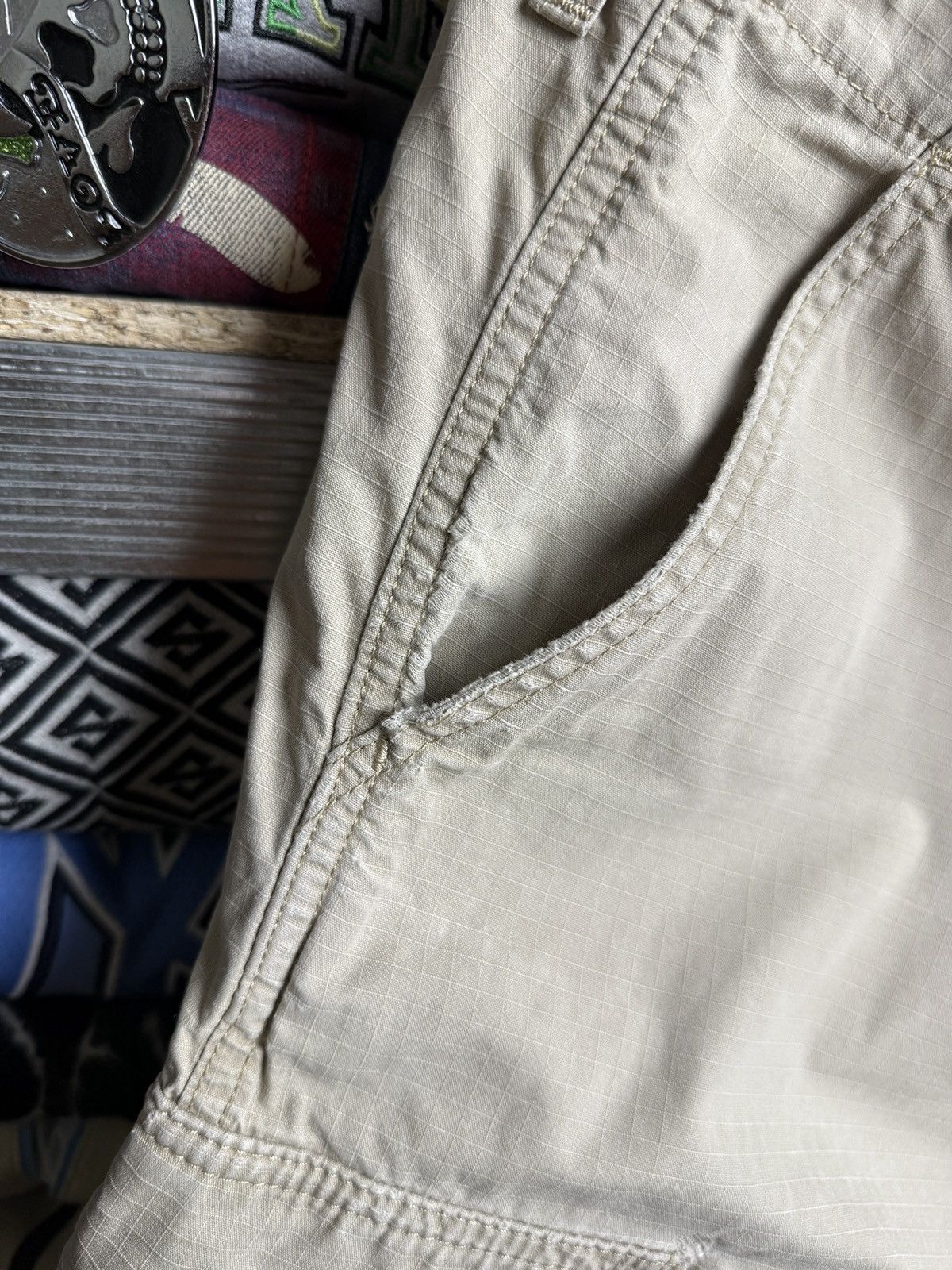 Carhartt Carhartt cargo bermuda shorts Size US 36 / EU 52 - 14 Thumbnail