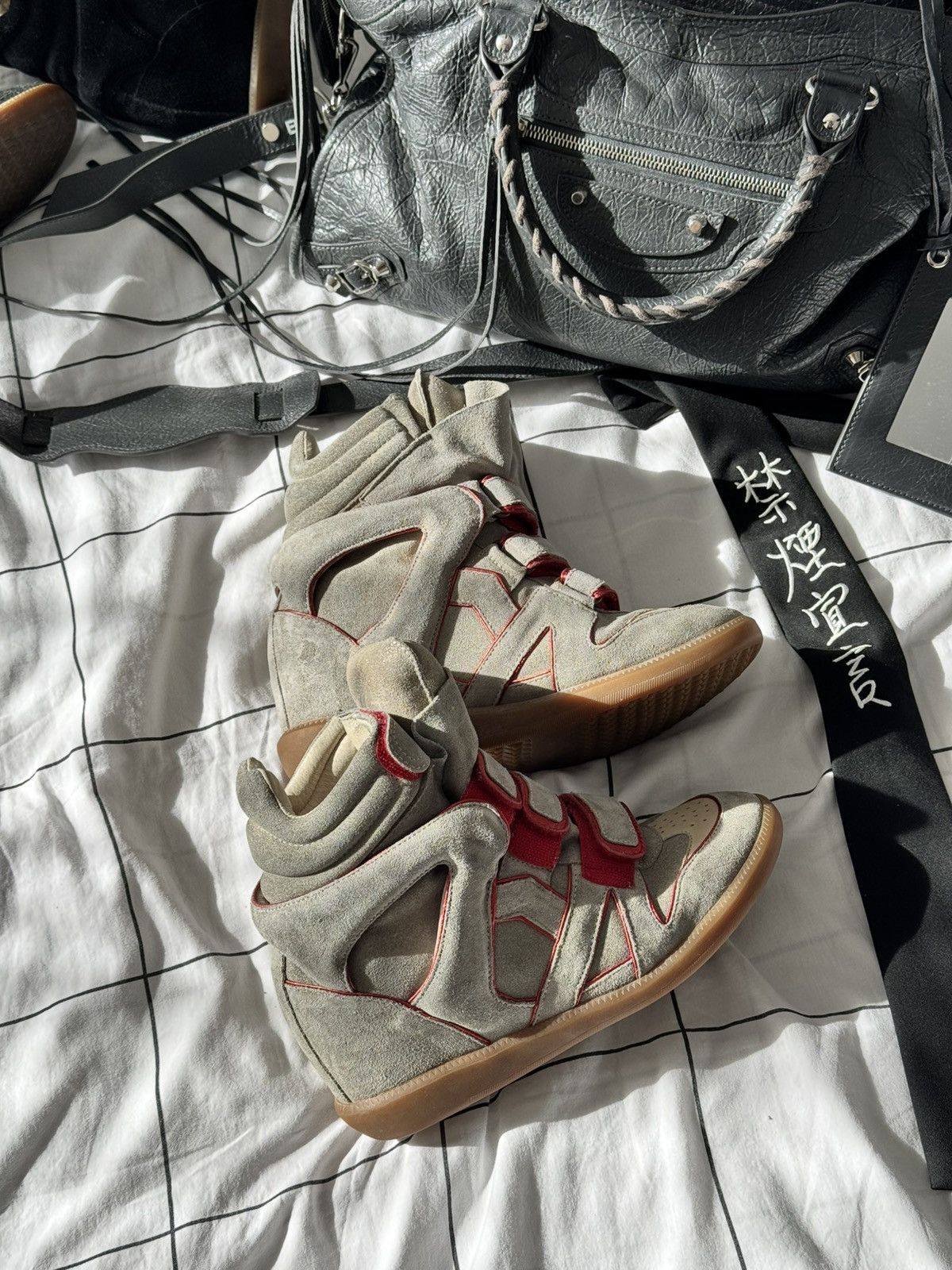Isabel Marant Rare Isabel Marant Bekett sneakers shoes beige Suede Wedge Size US 7 / IT 37 - 1 Thumbnail