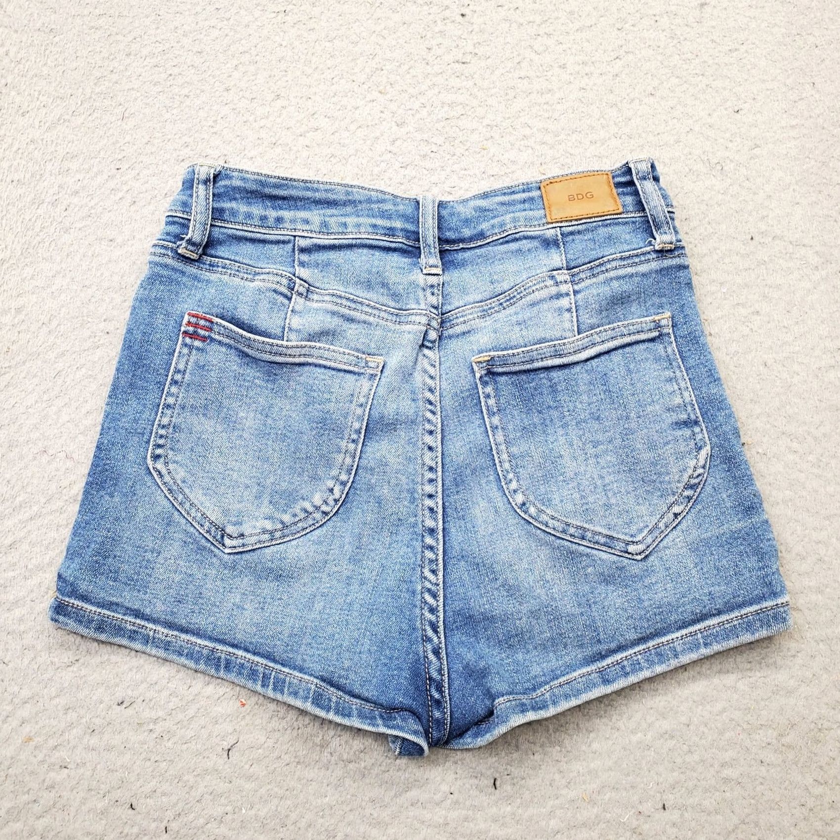 Bdg BDG Womens Jeans Shorts Blue Denim Stretch High-Waisted Bermuda 25 Summer Casual Womens Size 42" / US 20 - 2 Thumbnail