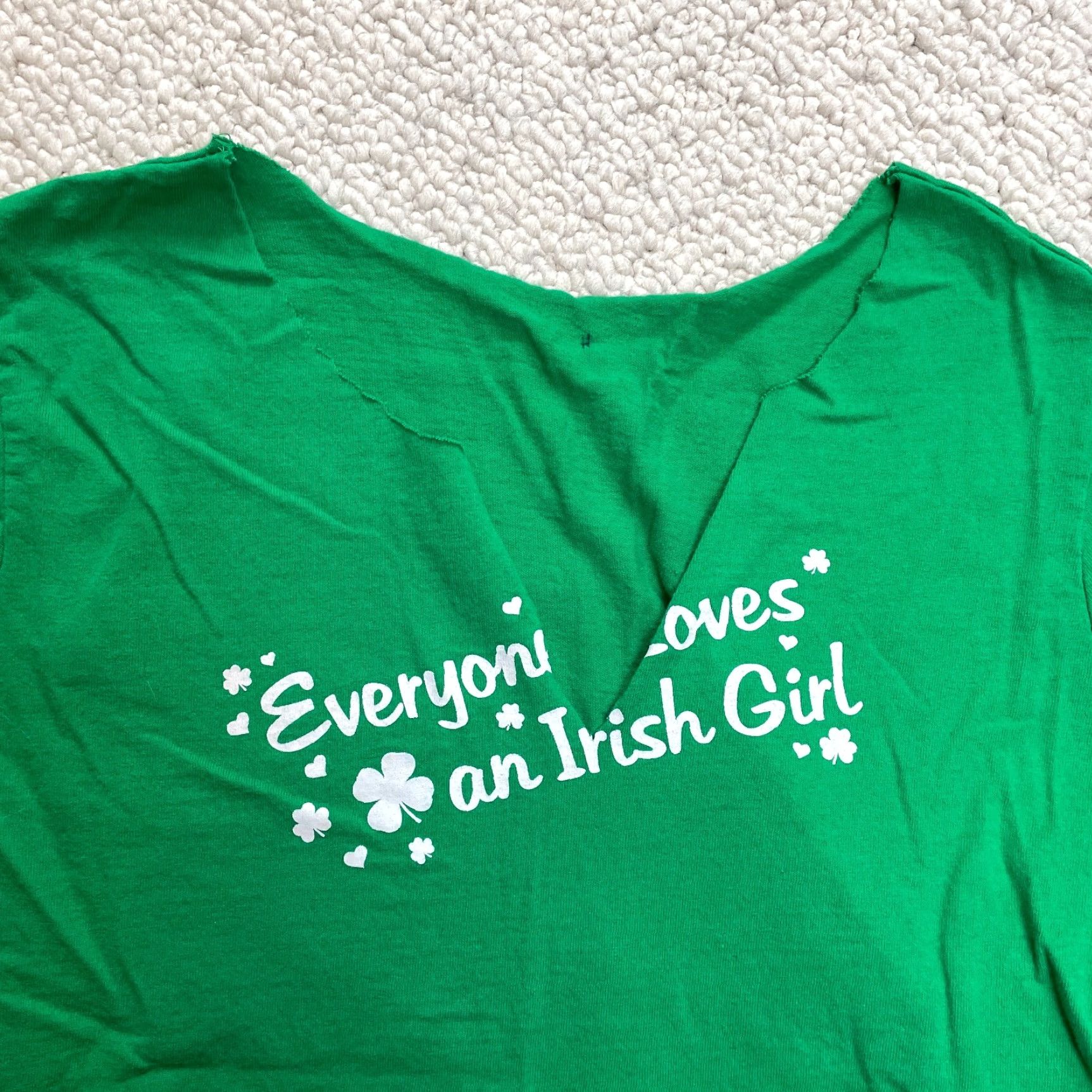 Vintage Unbranded Shirt Womens M Green Cut V Neck Everyone Loves Irish St. Patricks T-Shirt Size M / US 6-8 / IT 42-44 - 2 Thumbnail