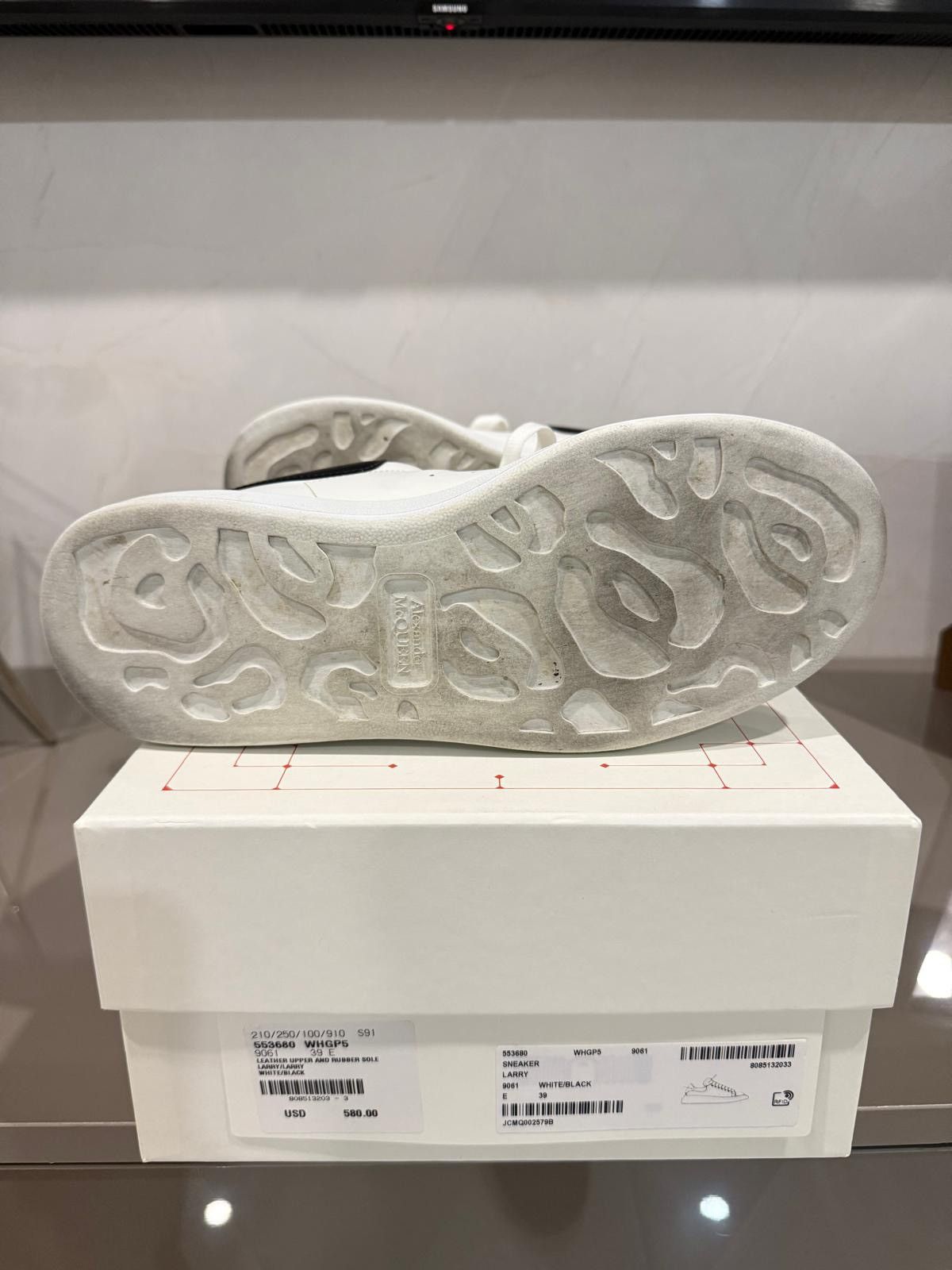 Alexander McQueen Alexander McQueen Larry Leather Sneakers Size US 8.5 / IT 38.5 - 5 Thumbnail