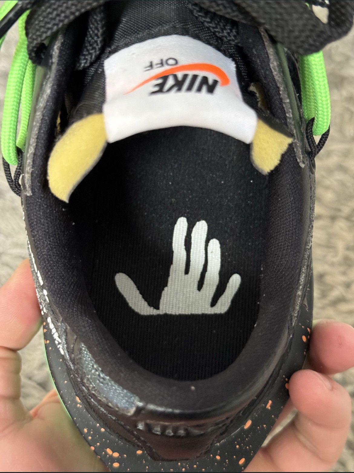 Nike × Off-White Nike Blazer Low x Off-White black & electro green sneakers Size US 7.5 / IT 37.5 - 7 Thumbnail